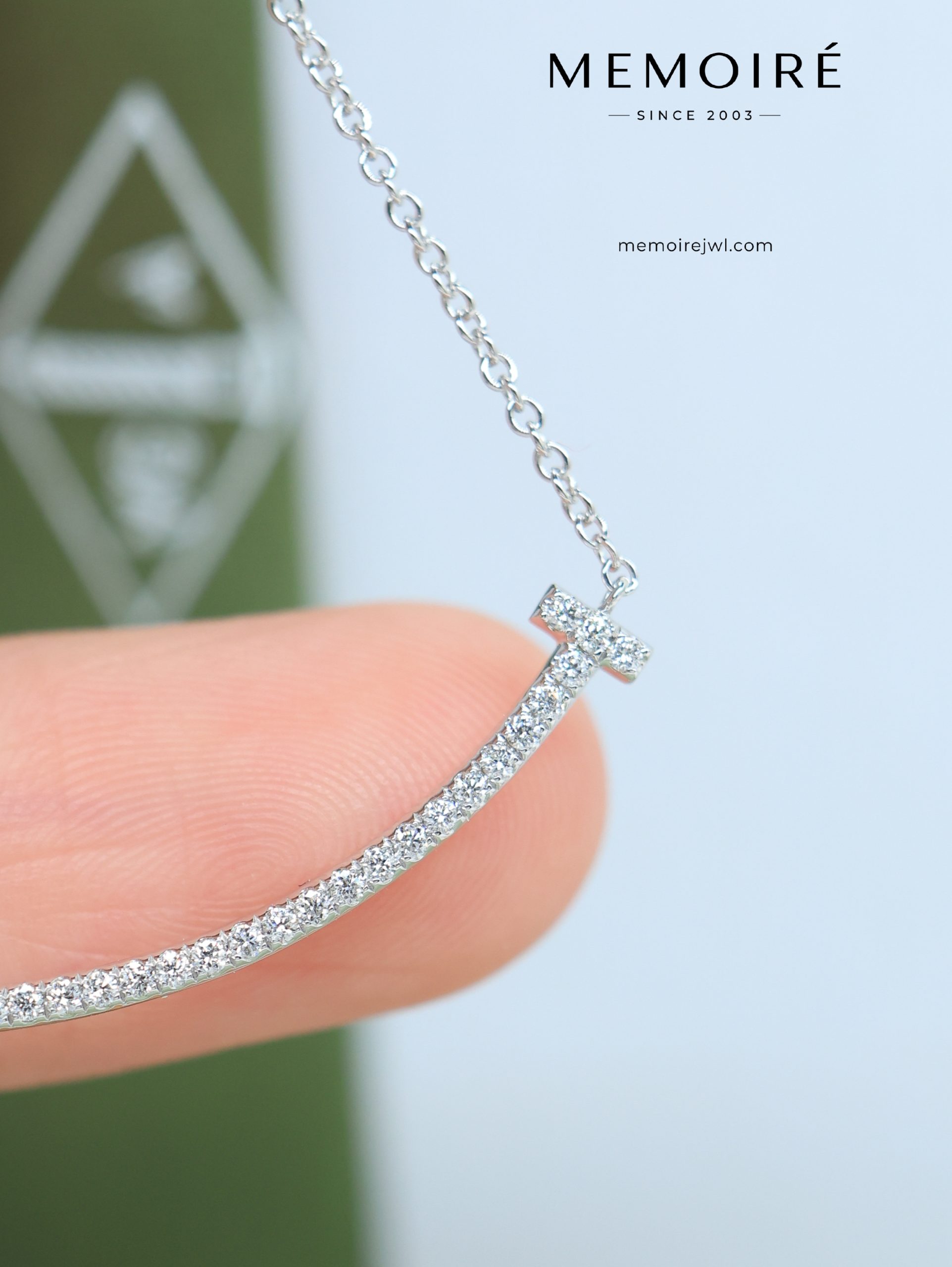 MEMOIRÉ Platinum Slim Full-Pave Smile Necklace - Image 3