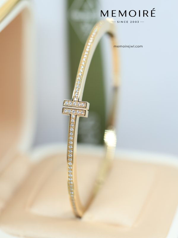 MEMOIRÉ Yellow Gold Full-Pave Double T Bangle (Fixed Size)