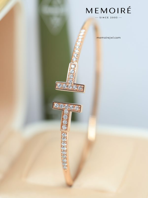 MEMOIRÉ Double T Full Pave Diamond Cuff Bangle in Rose Gold