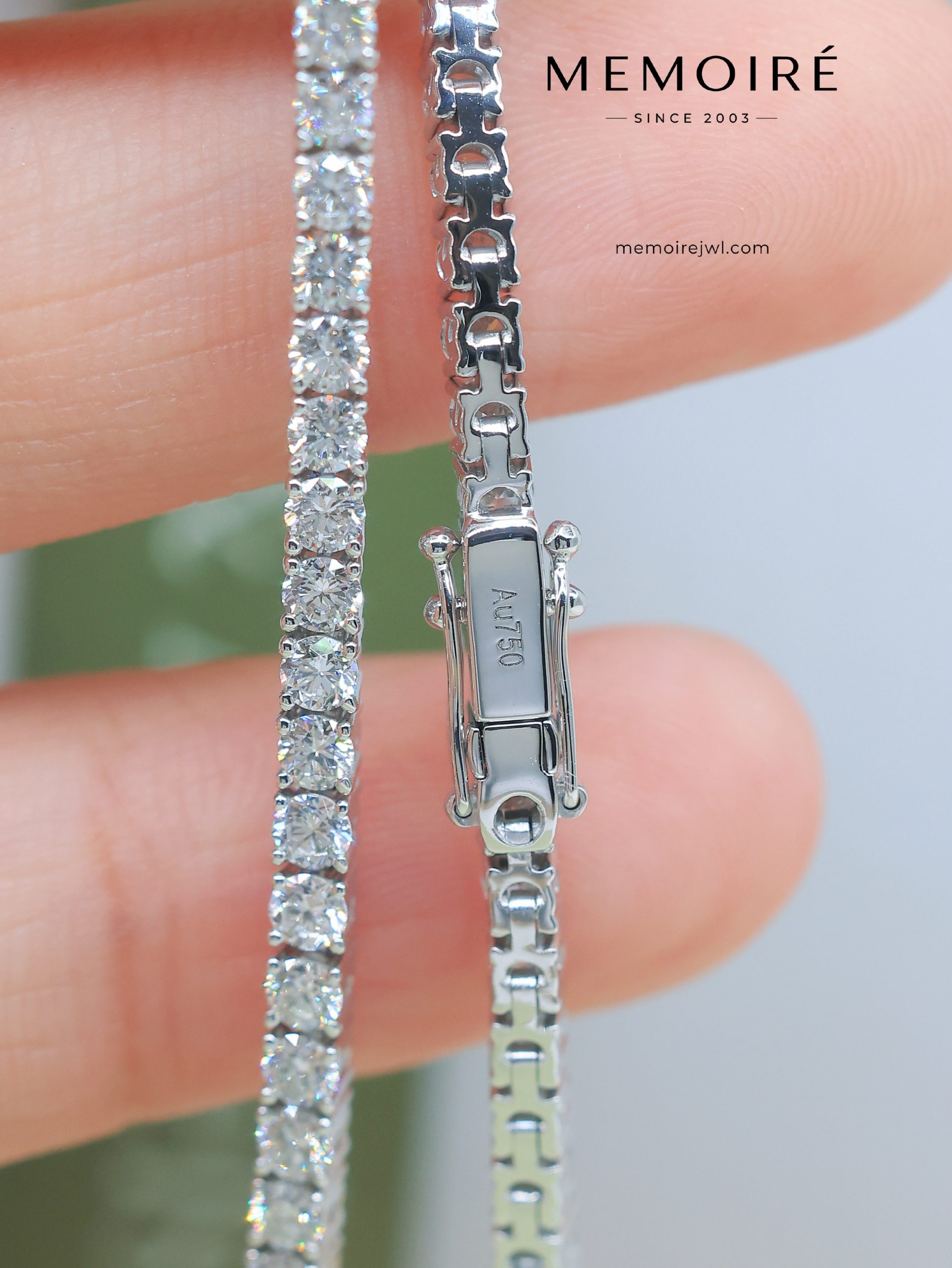 MÉMOIRÉ 18K White Gold Full Stone Tennis Diamond Bracelet - Image 5