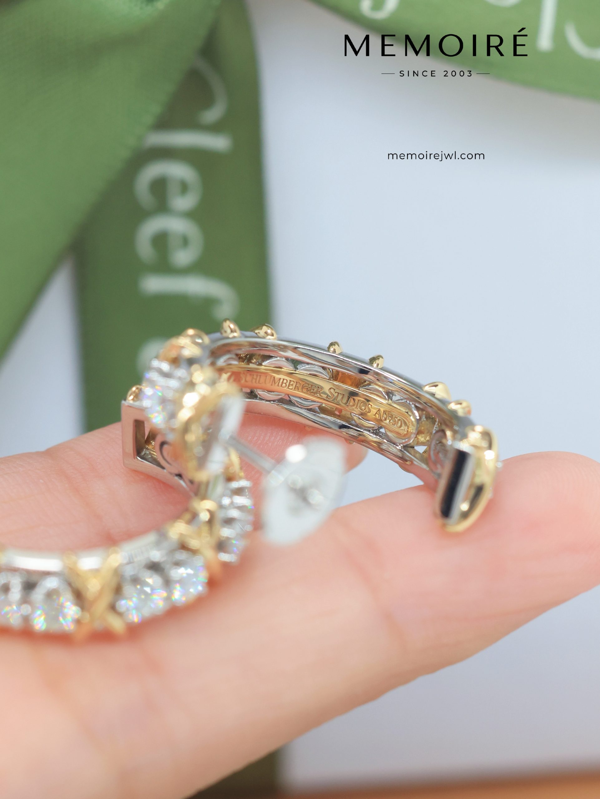 MÉMOIRÉ Two-Tone X Wrap Pave Diamond 18K Gold Half Hoop Earrings - Image 4