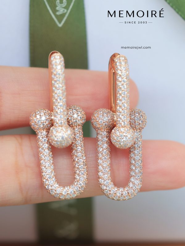 MEMOIRÉ Large Full Pave Diamond U-Link Horseshoe Earrings in Rose Gold
