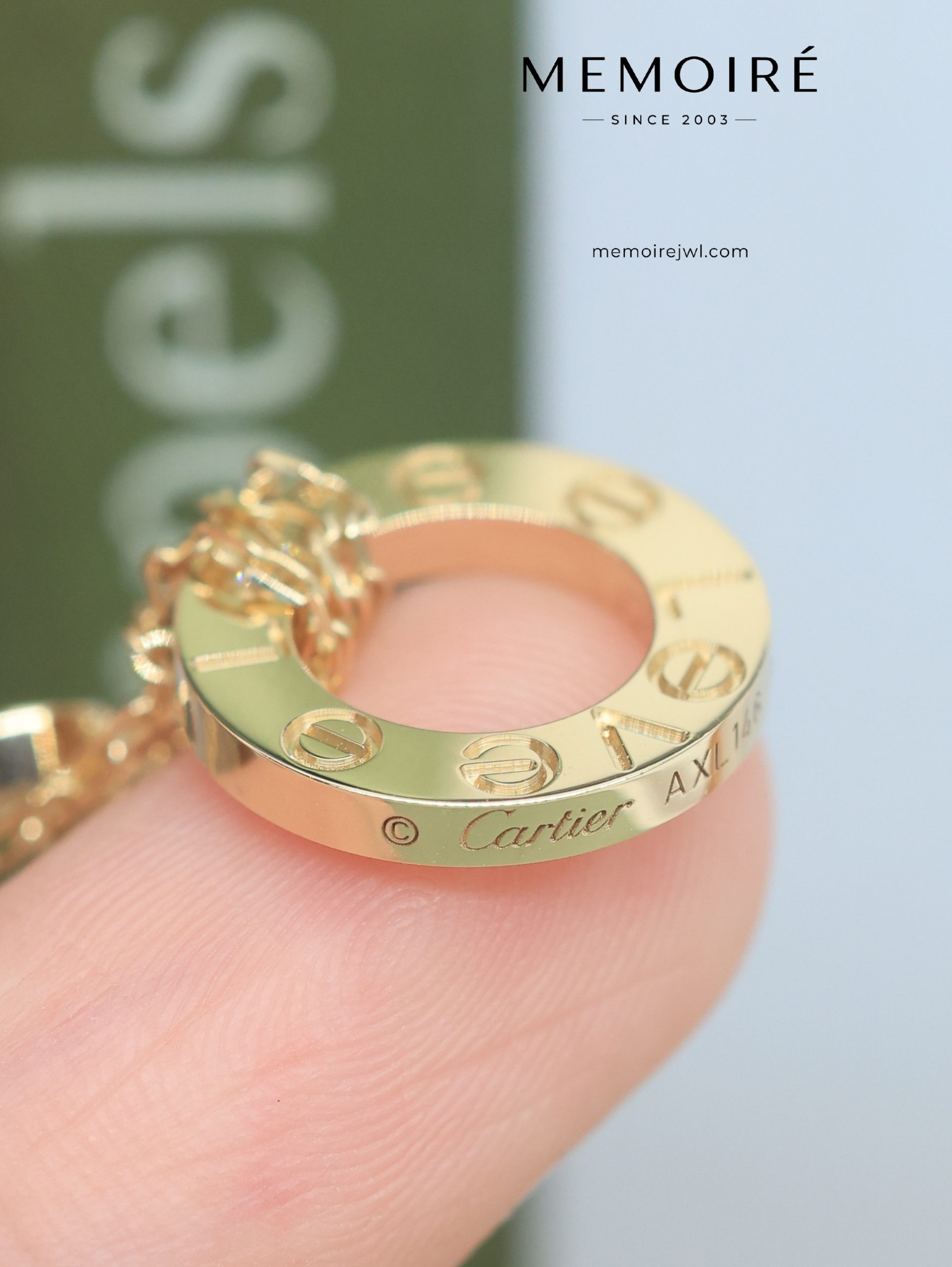 MÉMOIRÉ 18K Gold Two Diamond LOVE Ring Necklace - Image 4