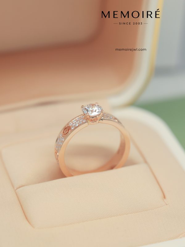 MÉMOIRÉ 18K Rose Gold Pave & Screw Motif Diamond Ring