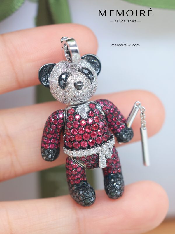 MEMOIRÉ White Gold Colored Diamond Panda Pendant