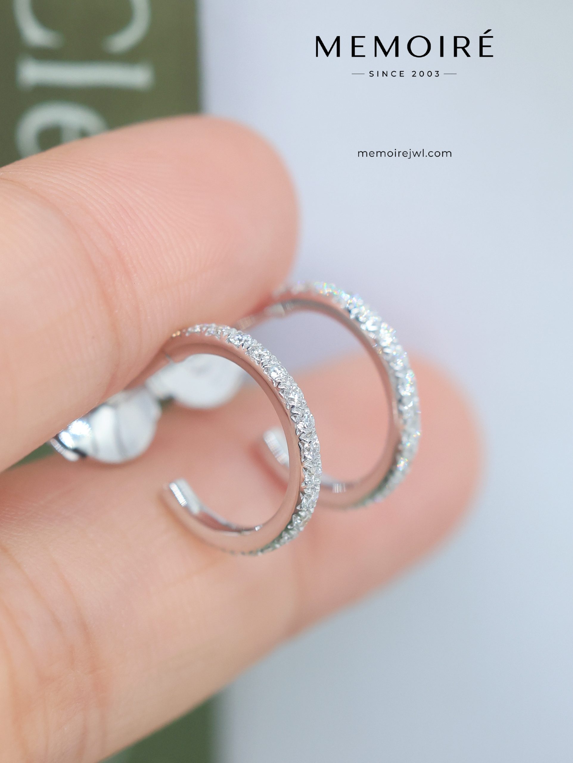 MEMOIRÉ Platinum Full-Pave Diamond C-Hoop Earrings - Image 3