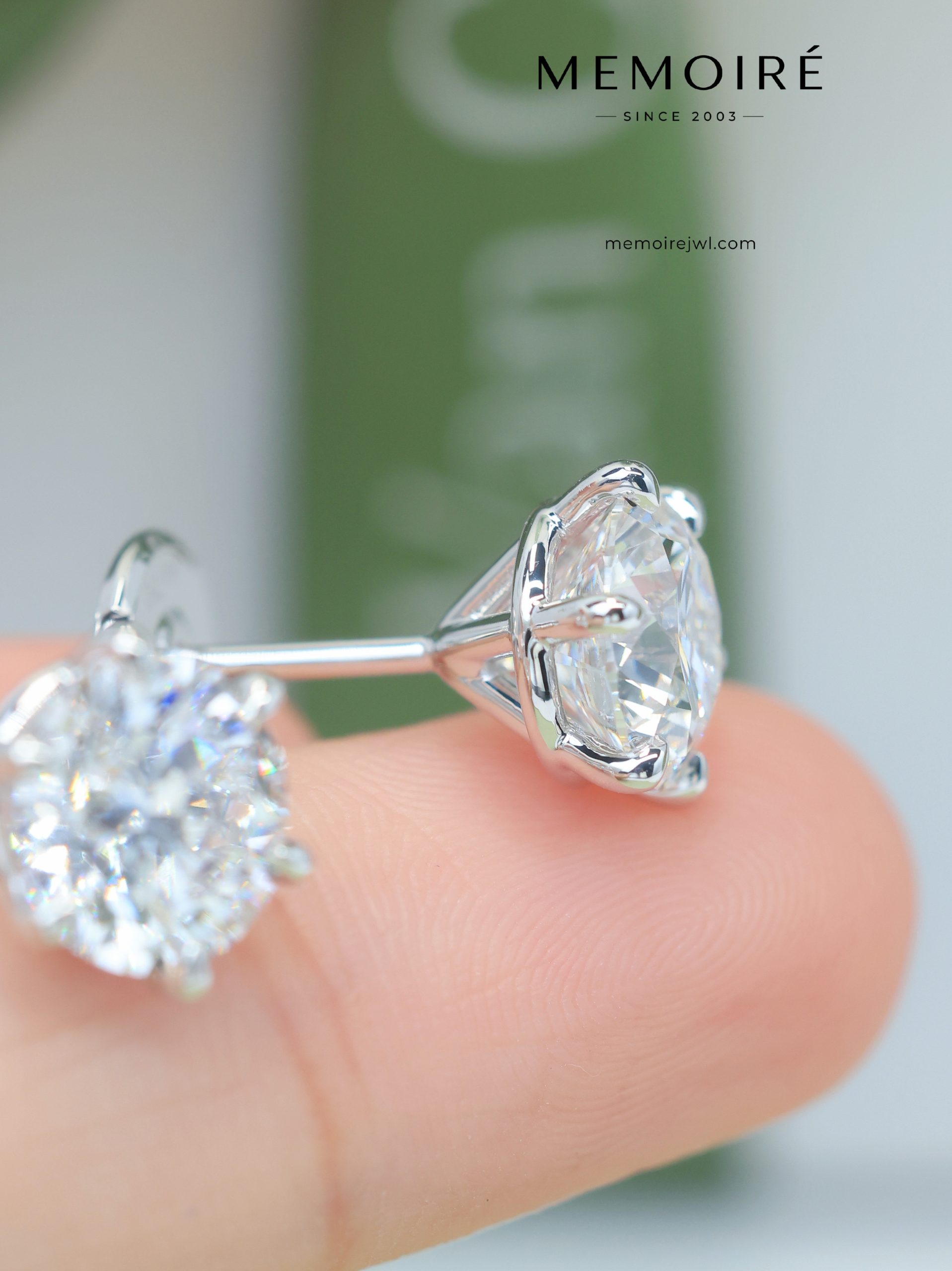 MEMOIRÉ Platinum 3ct Round Diamond Stud Earrings (Six-Prong Setting) - Image 3