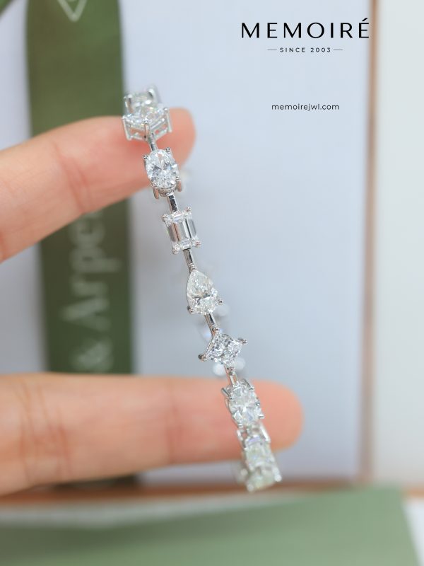 MÉMOIRÉ 18K White Gold Mixed Shape Diamond Tennis Bracelet