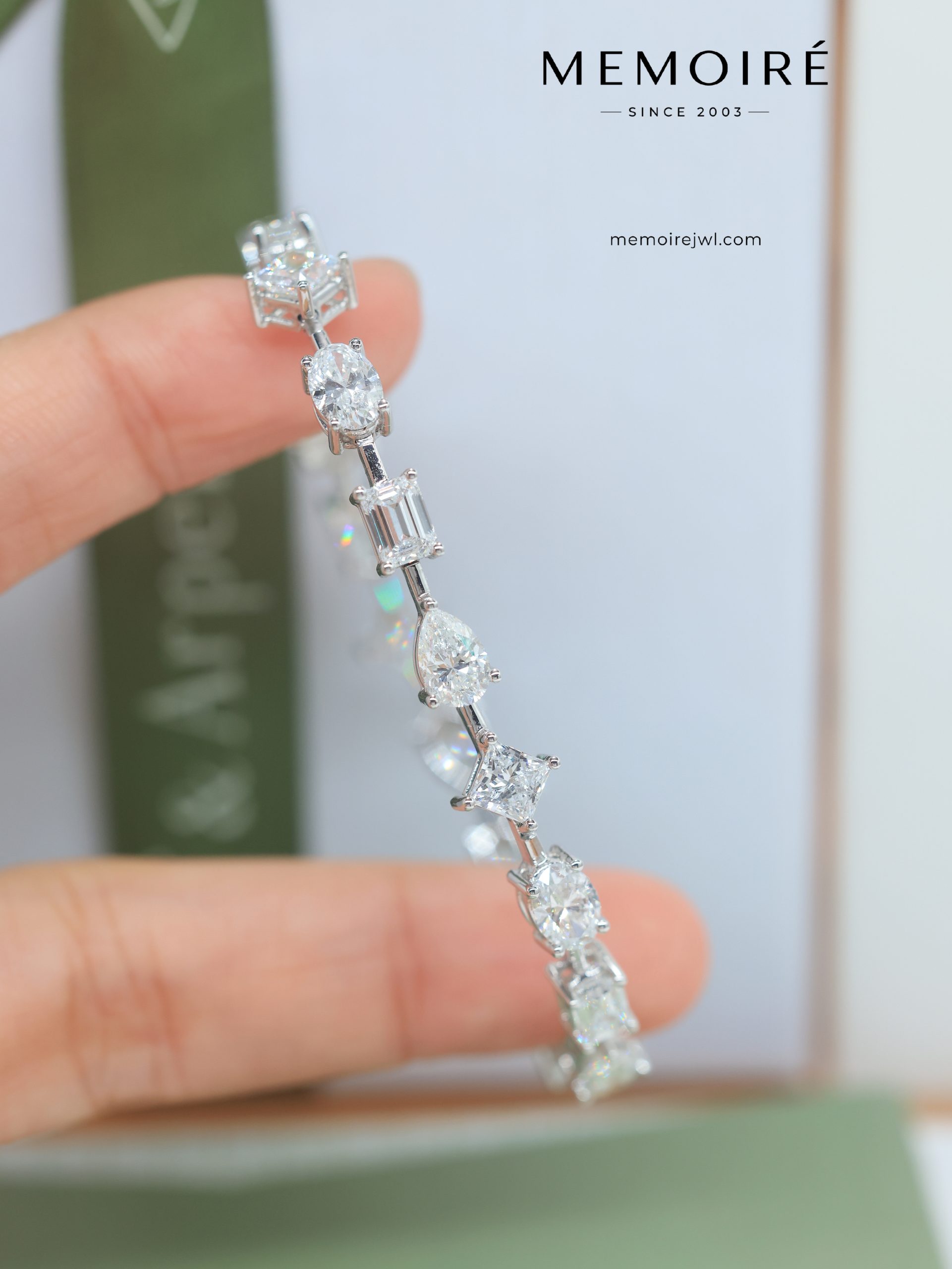 MÉMOIRÉ 18K White Gold Mixed Shape Diamond Tennis Bracelet - Image 3