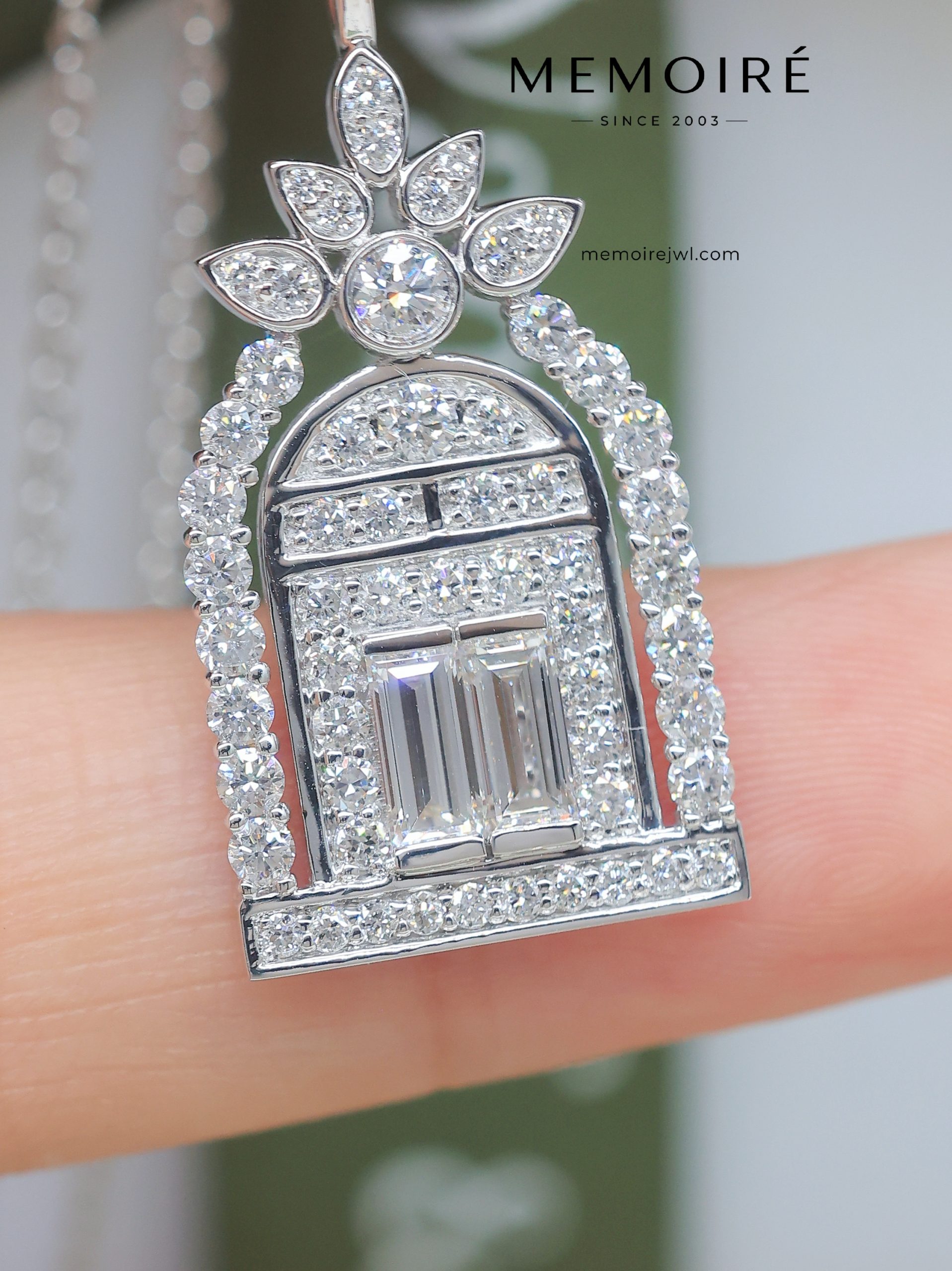 MEMOIRÉ White Gold Full-Pave "Door of Happiness" Diamond Necklace - Image 4