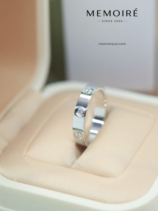 MÉMOIRÉ 18K White Gold Screw & Accent Diamond Ring