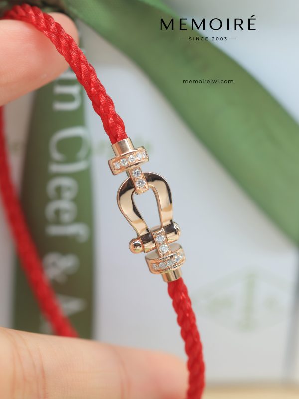 MEMOIRÉ Rose Gold Medium Half-Pave Horseshoe Buckle Red Nylon Cord Bracelet