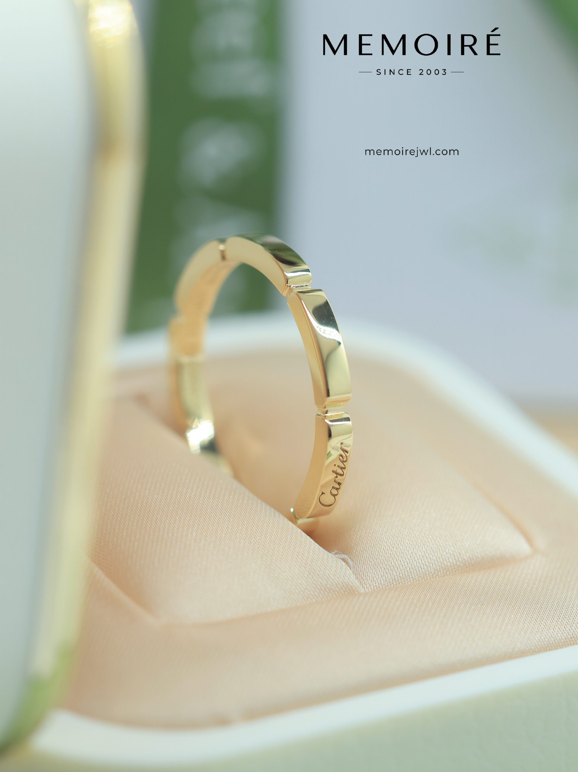 MÉMOIRÉ 18K Yellow Gold Polished Split Segment Plain Band Ring - Image 4