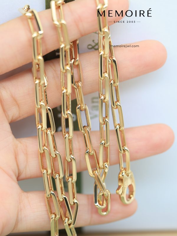 MÉMOIRÉ 18K Yellow Gold Thick Rectangular Paperclip Link Chain Necklace