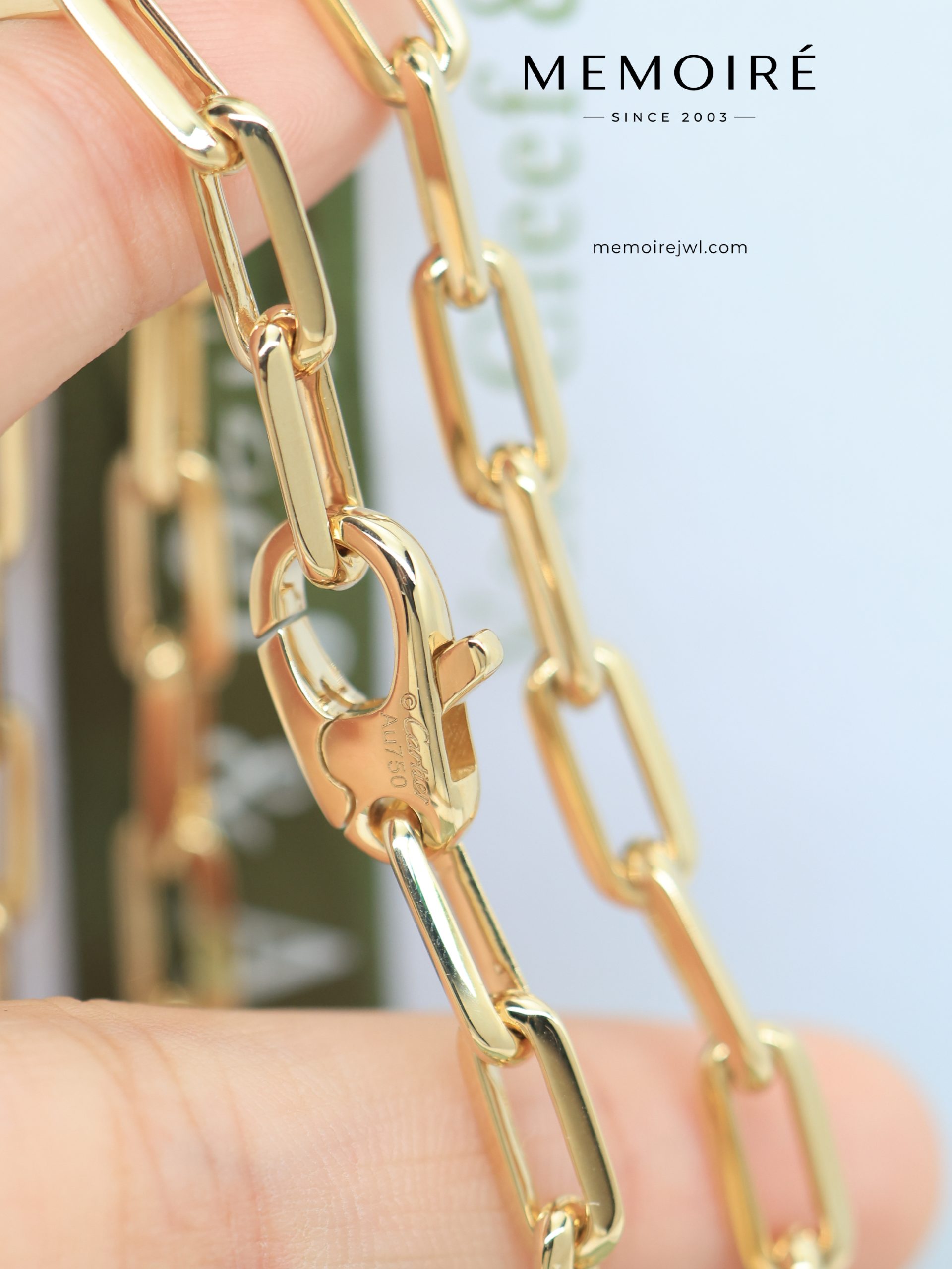 MÉMOIRÉ 18K Yellow Gold Thick Rectangular Paperclip Link Chain Necklace - Image 5