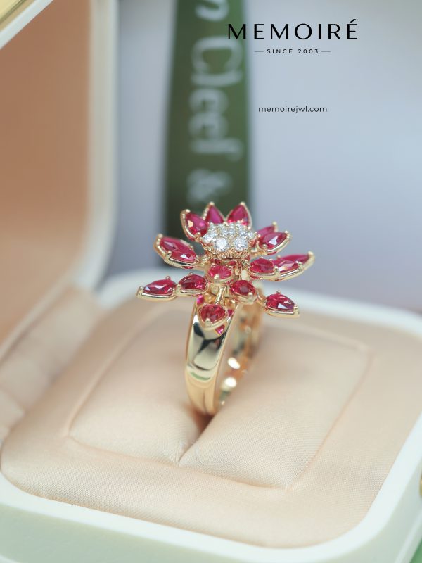MÉMOIRÉ 18K Gold Floral Pear Ruby Cocktail Diamond Ring
