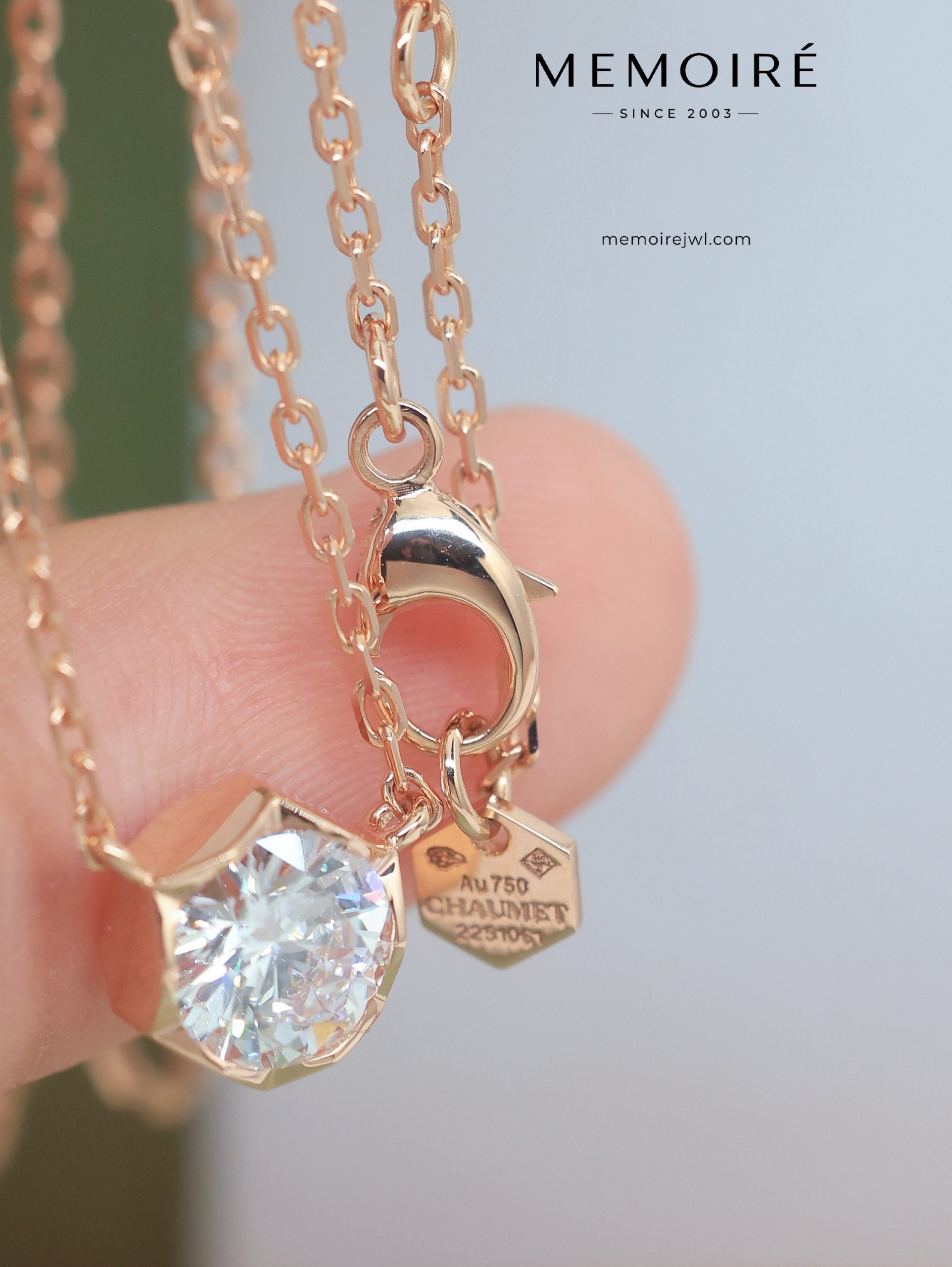 MEMOIRÉ Rose Gold Hexagonal Honeycomb Diamond Necklace - Image 5