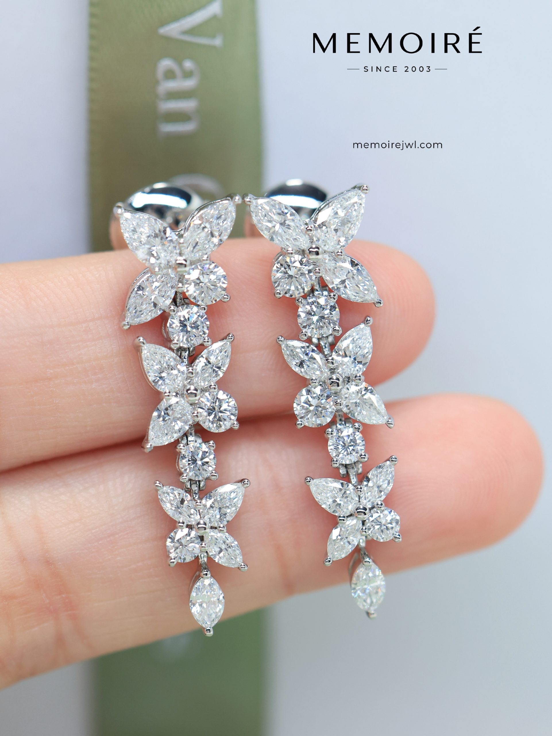 MEMOIRÉ Platinum Marquise, Pear & Round Diamond Cluster Drop Earrings