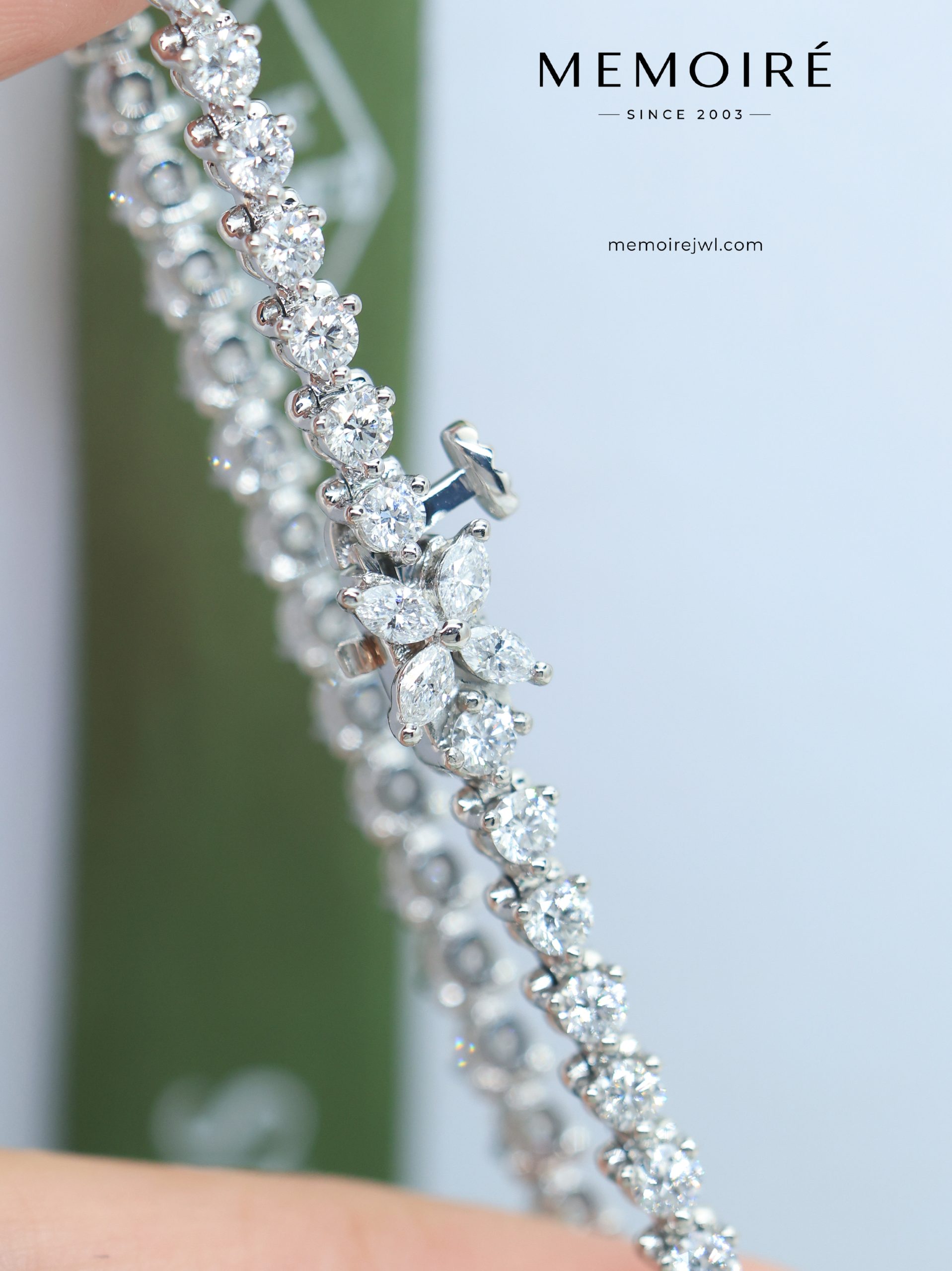 MEMOIRÉ Platinum 0.05ct Each Round Diamond Tennis Bracelet - Image 5