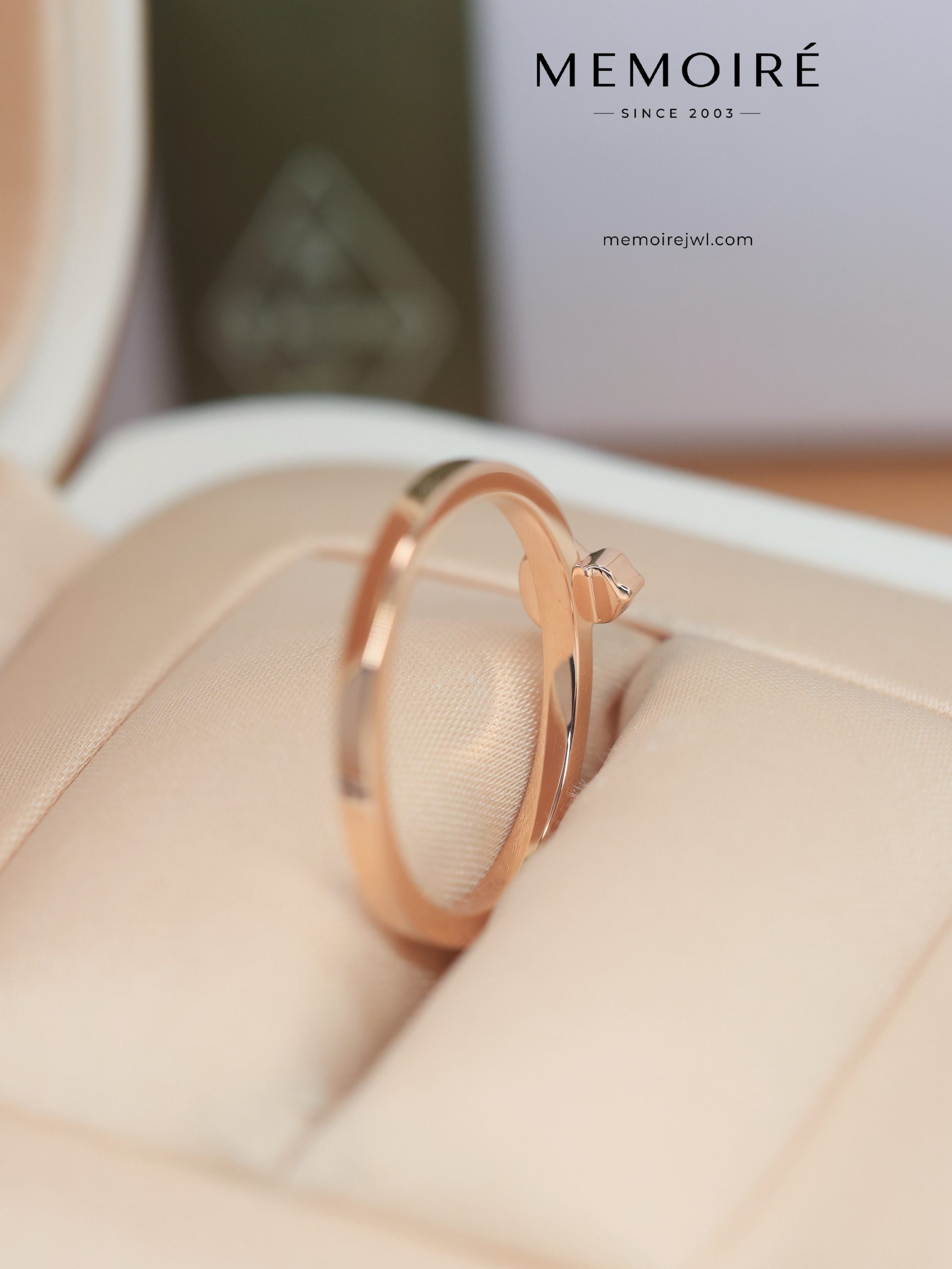 MEMOIRÉ Rose Gold Double-Diamond Gourd Ring - Image 4