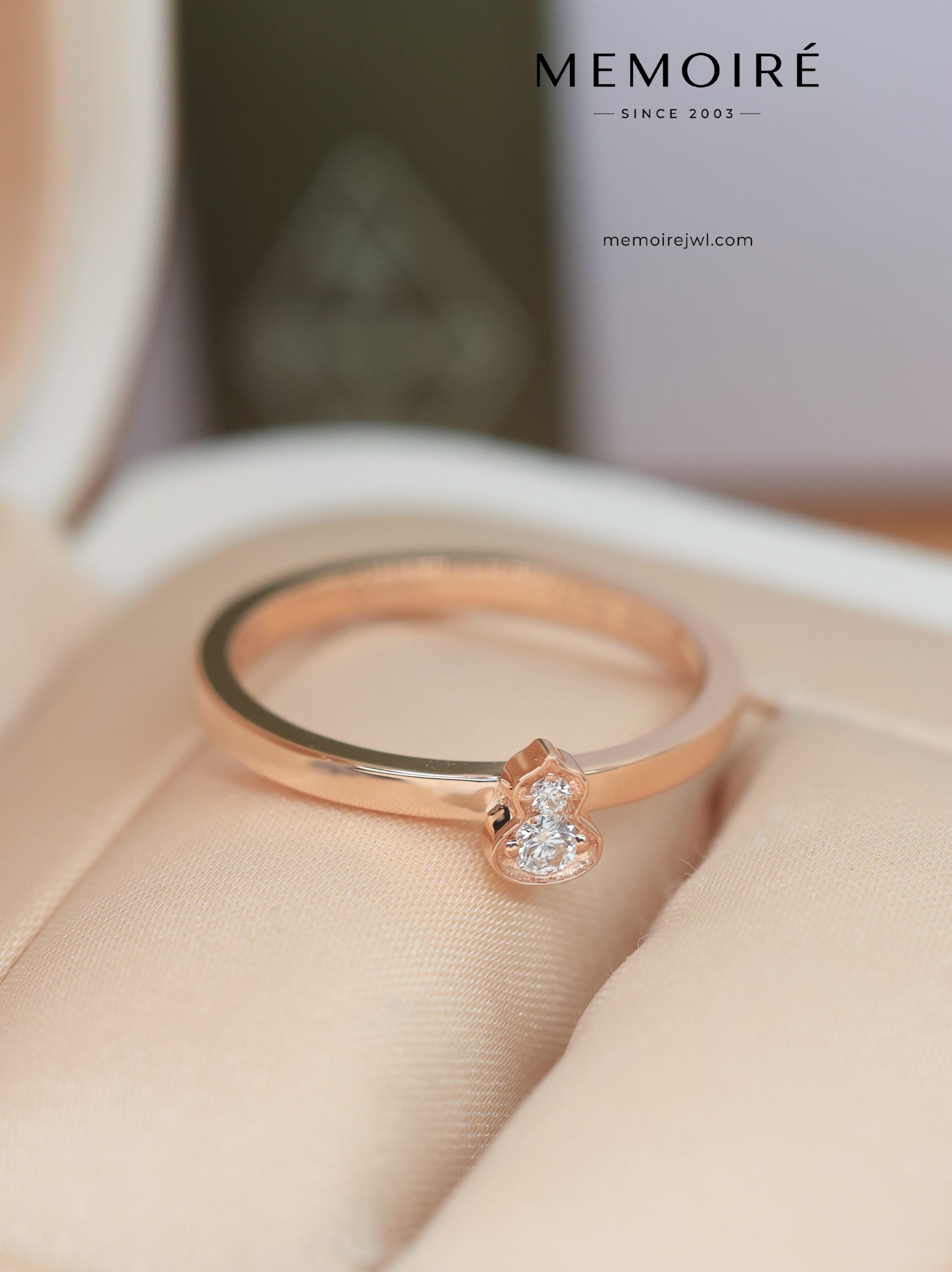 MEMOIRÉ Rose Gold Double-Diamond Gourd Ring - Image 5
