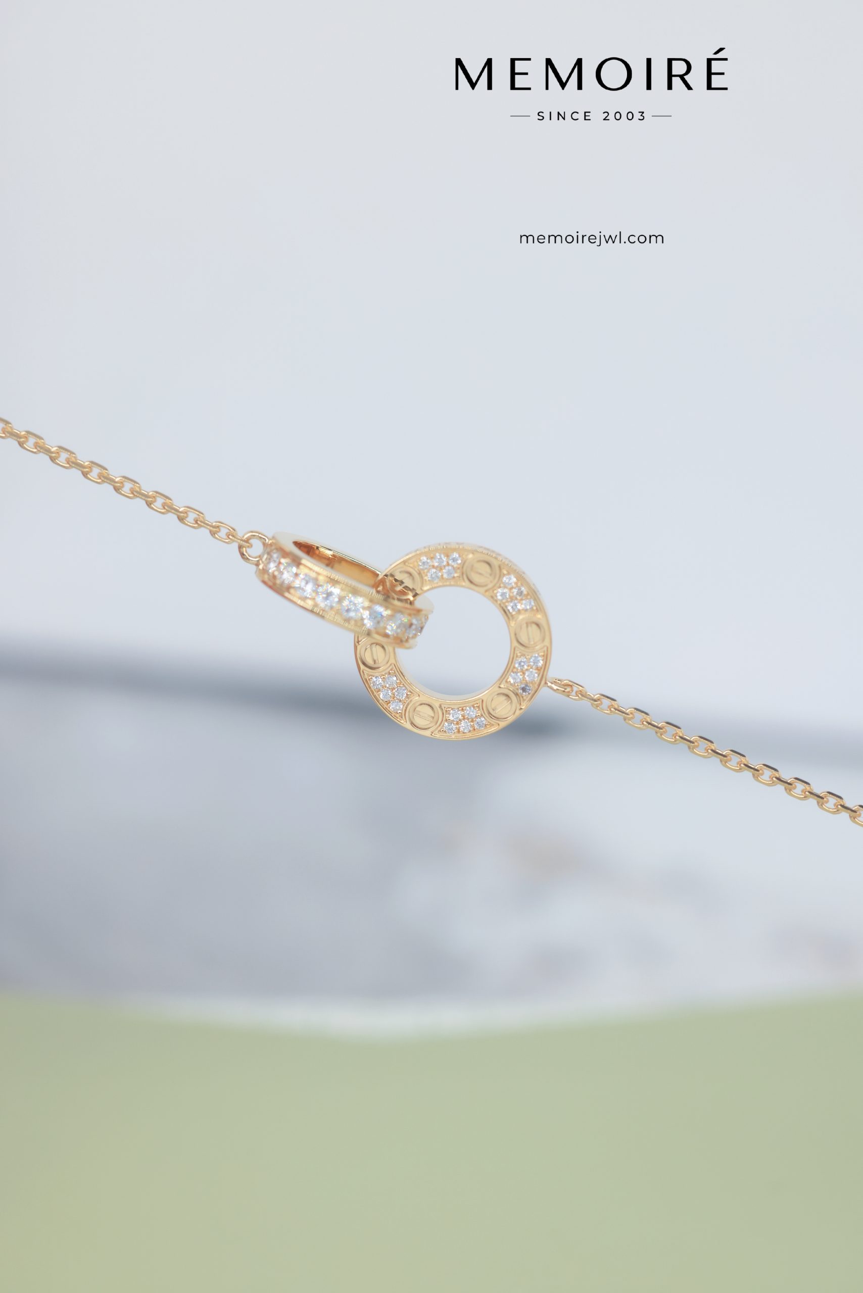MÉMOIRÉ 18K Gold Full Diamond Dual Circle Screw Necklace - Image 5