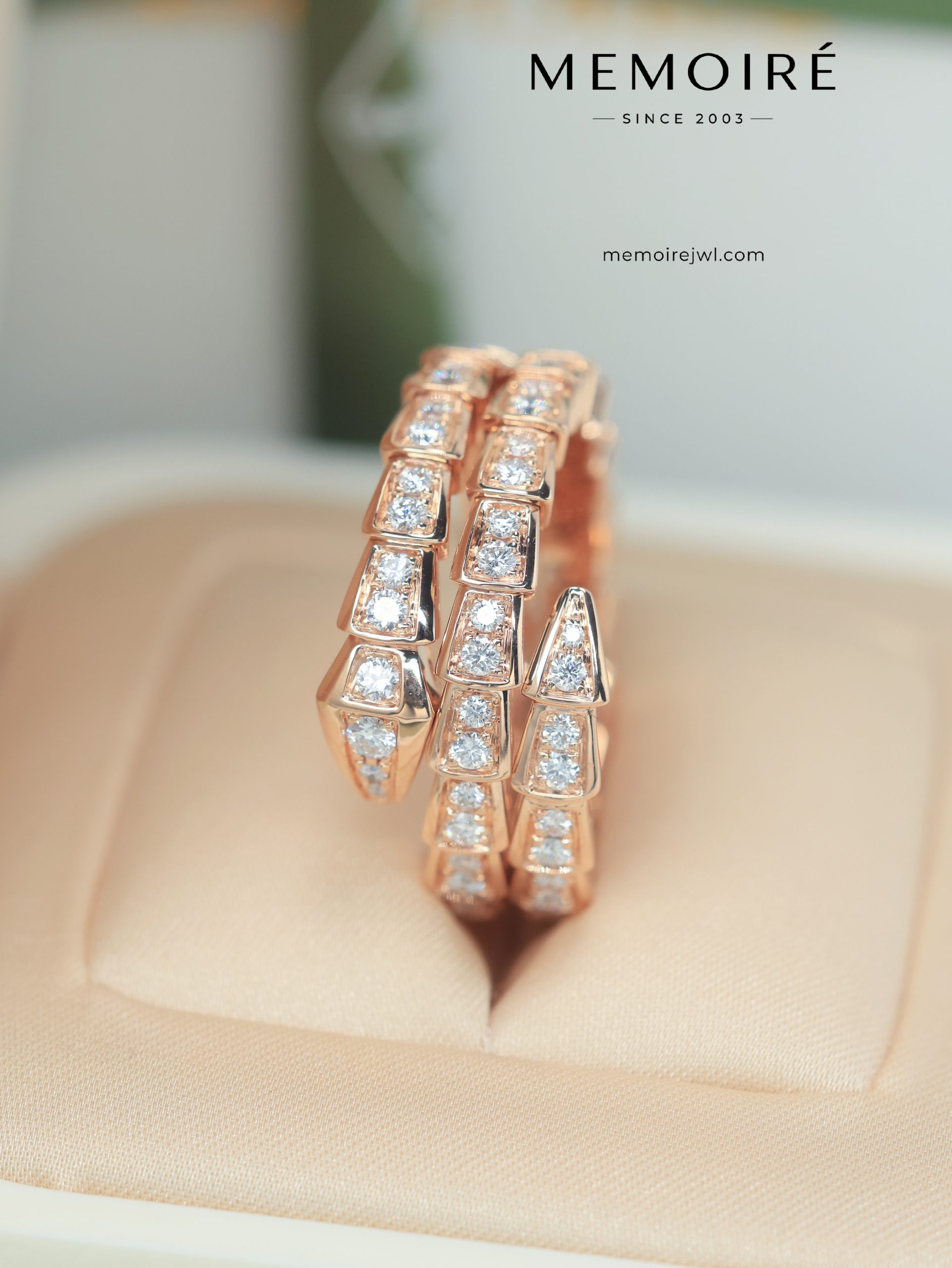 MÉMOIRÉ Double Coil Snake Pave Diamond 18K Rose Gold Band Ring - Image 3