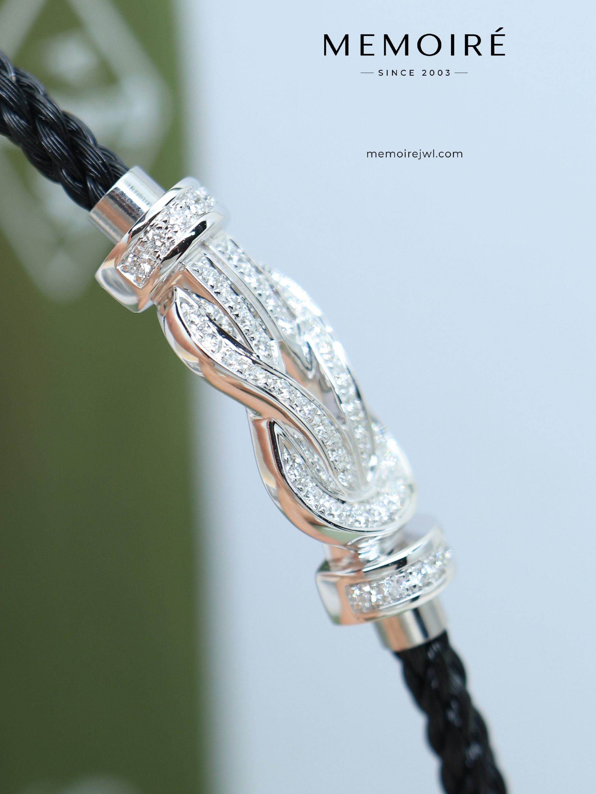 MEMOIRÉ White Gold Medium Full-Pave Figure-Eight Buckle Black Nylon Cord Bracelet - Image 4