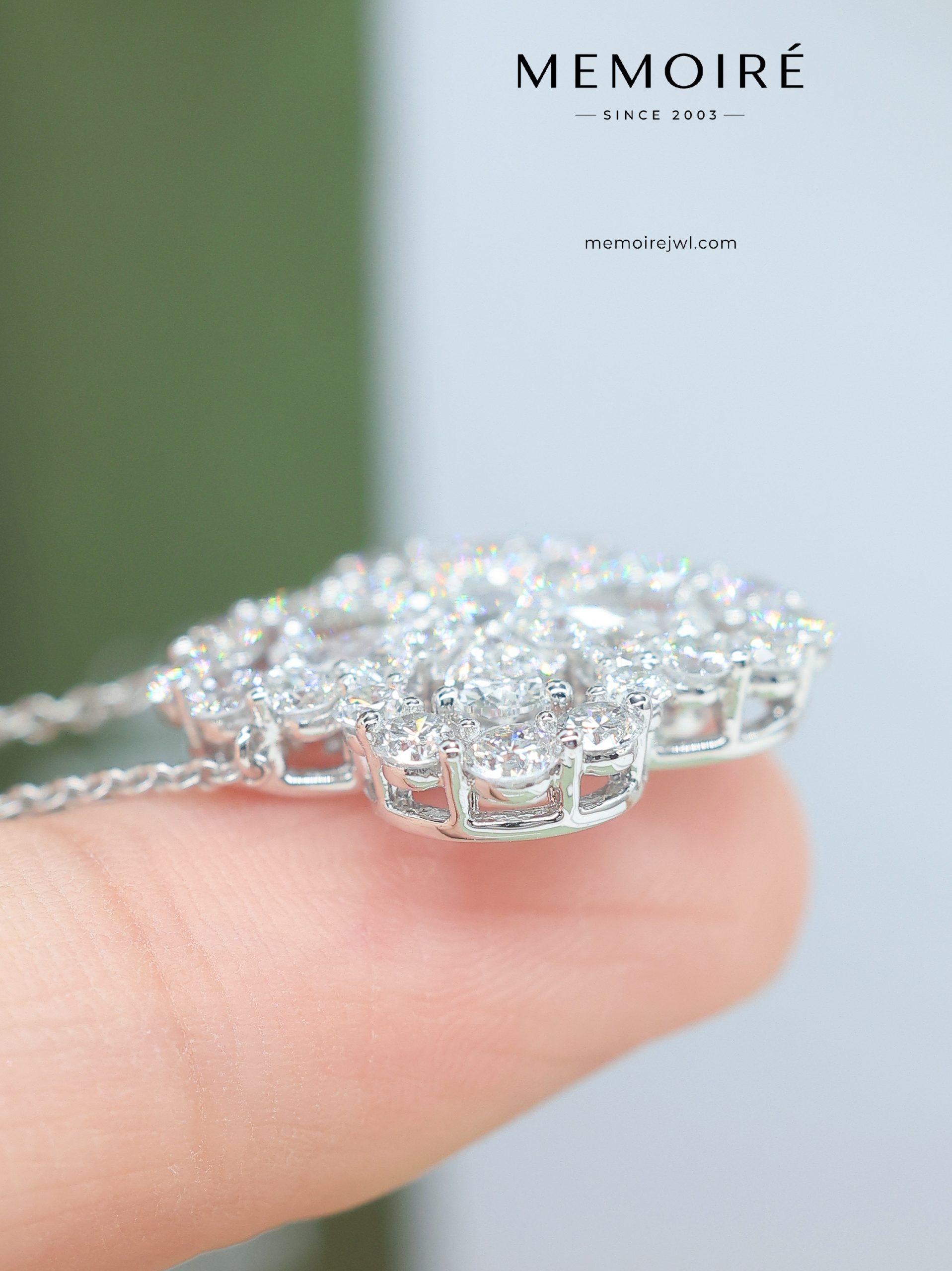 MEMOIRÉ White Gold Large Loop Diamond Necklace - Image 4