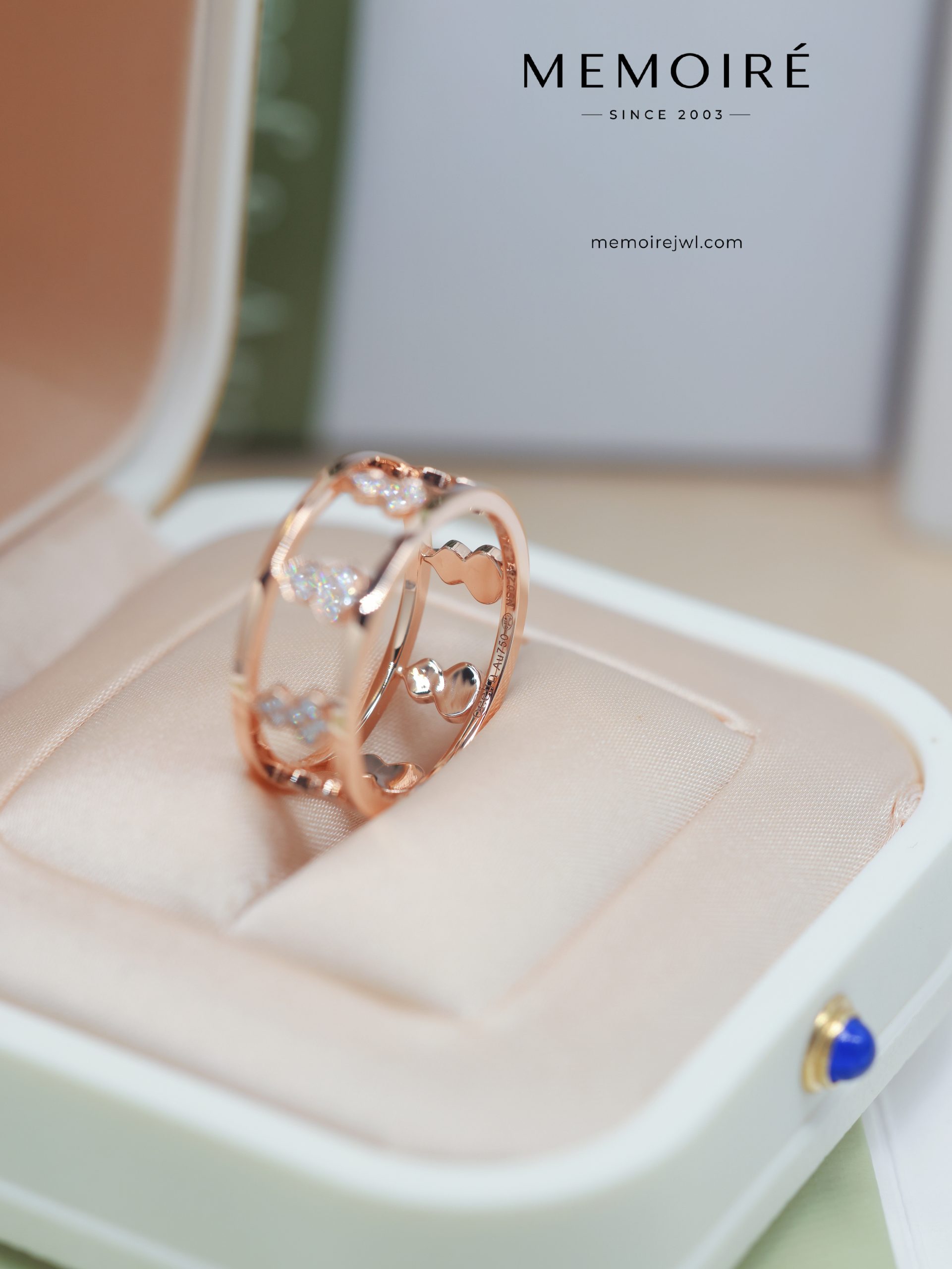 MEMOIRÉ Rose Gold Wide Gourd Ring - Image 4