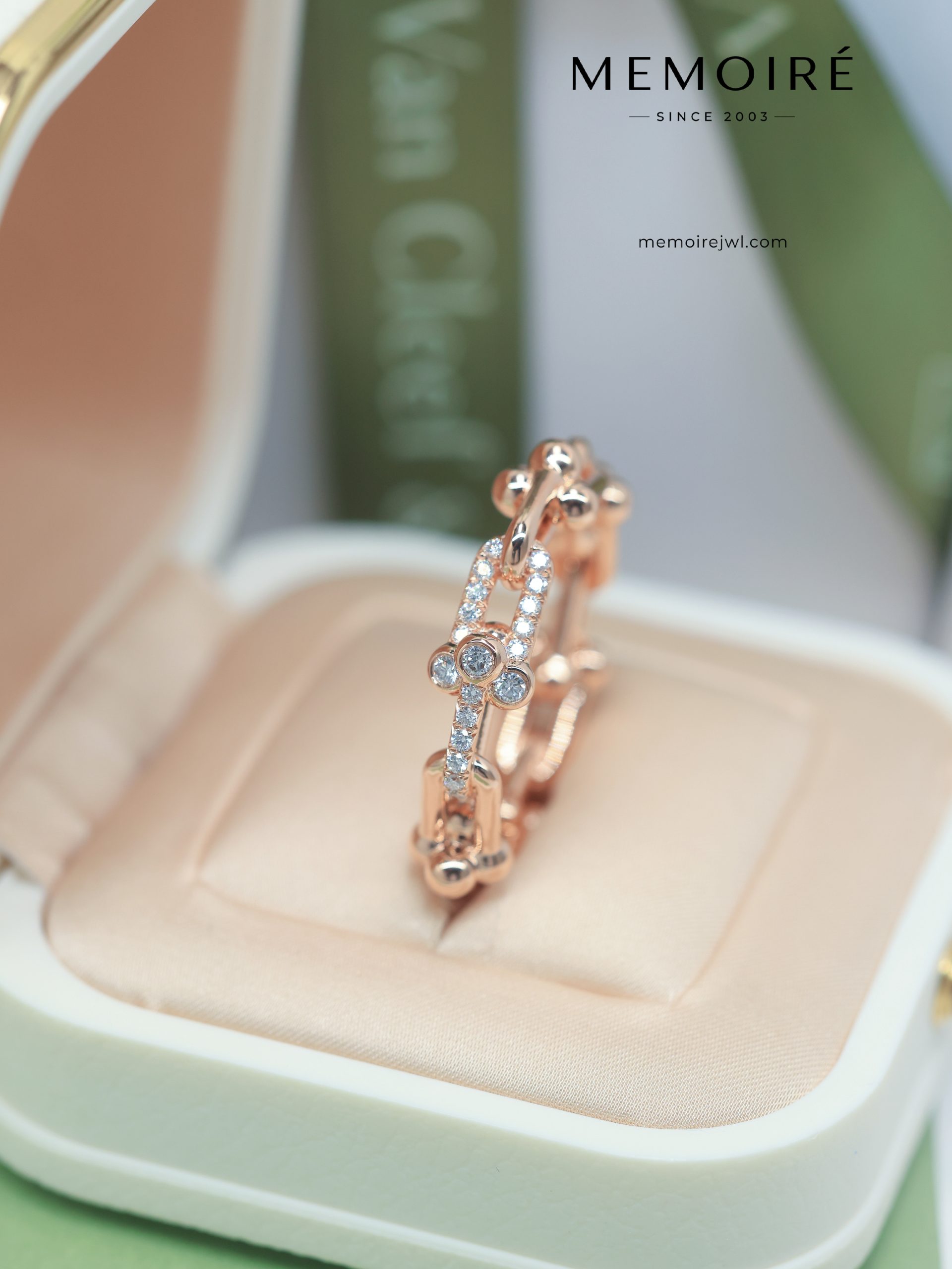 MEMOIRÉ U-Link Horseshoe Diamond Ring in Rose Gold