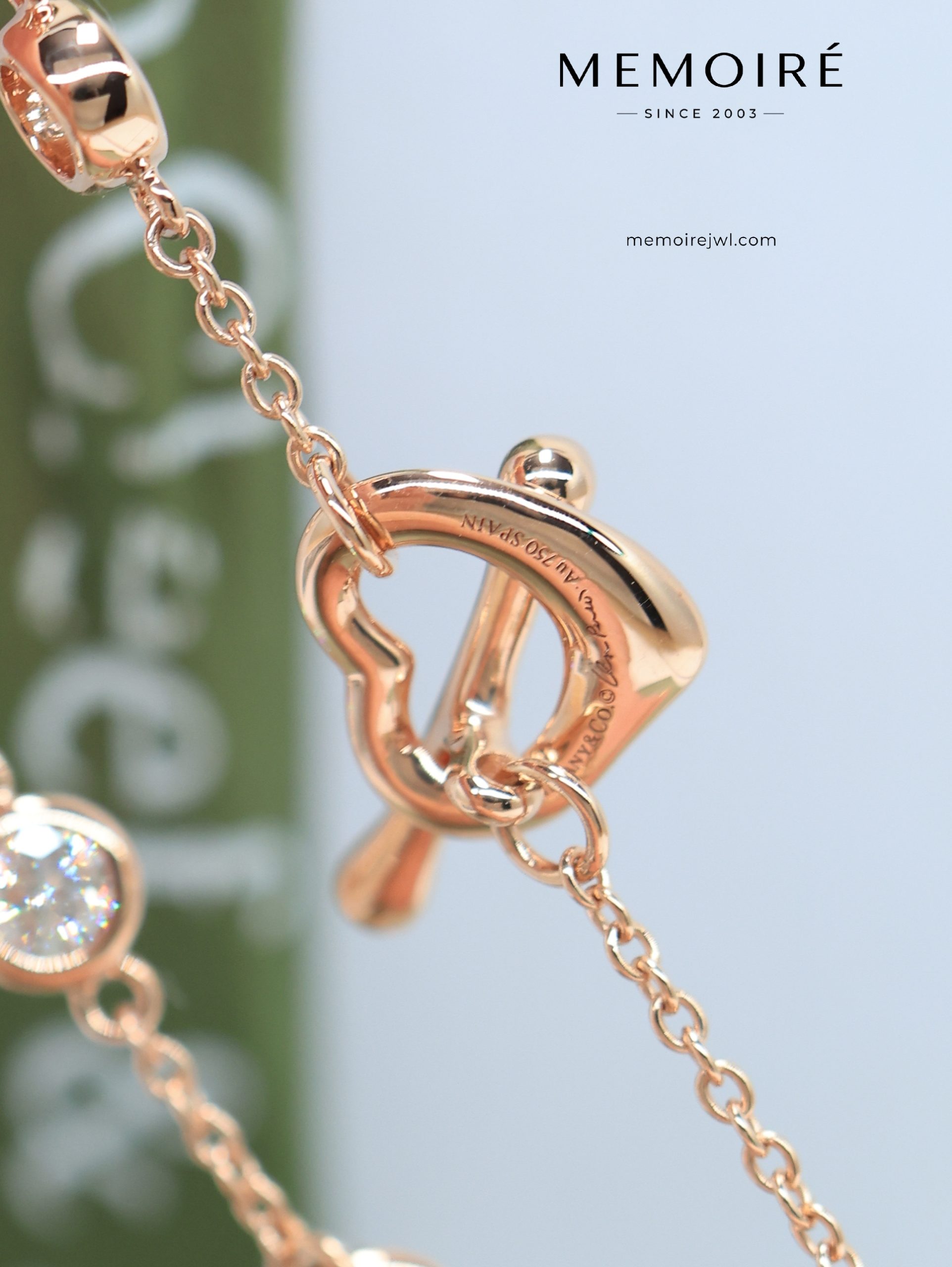 MEMOIRÉ Heart Station Diamond Bracelet in Rose Gold - Image 4