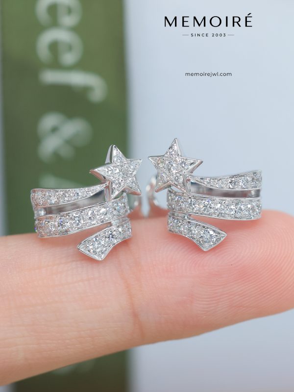 MEMOIRÉ White Gold Full-Pave Shooting Star Earrings
