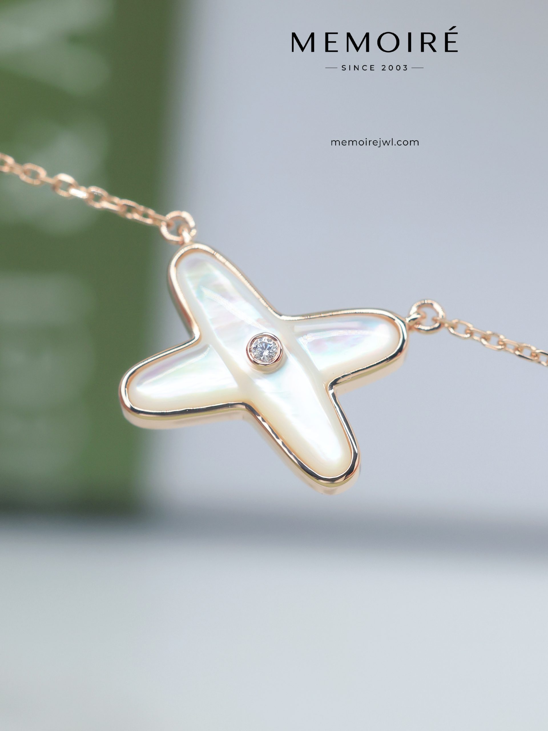 MEMOIRÉ Rose Gold Mother-of-Pearl Cross Necklace - Image 3