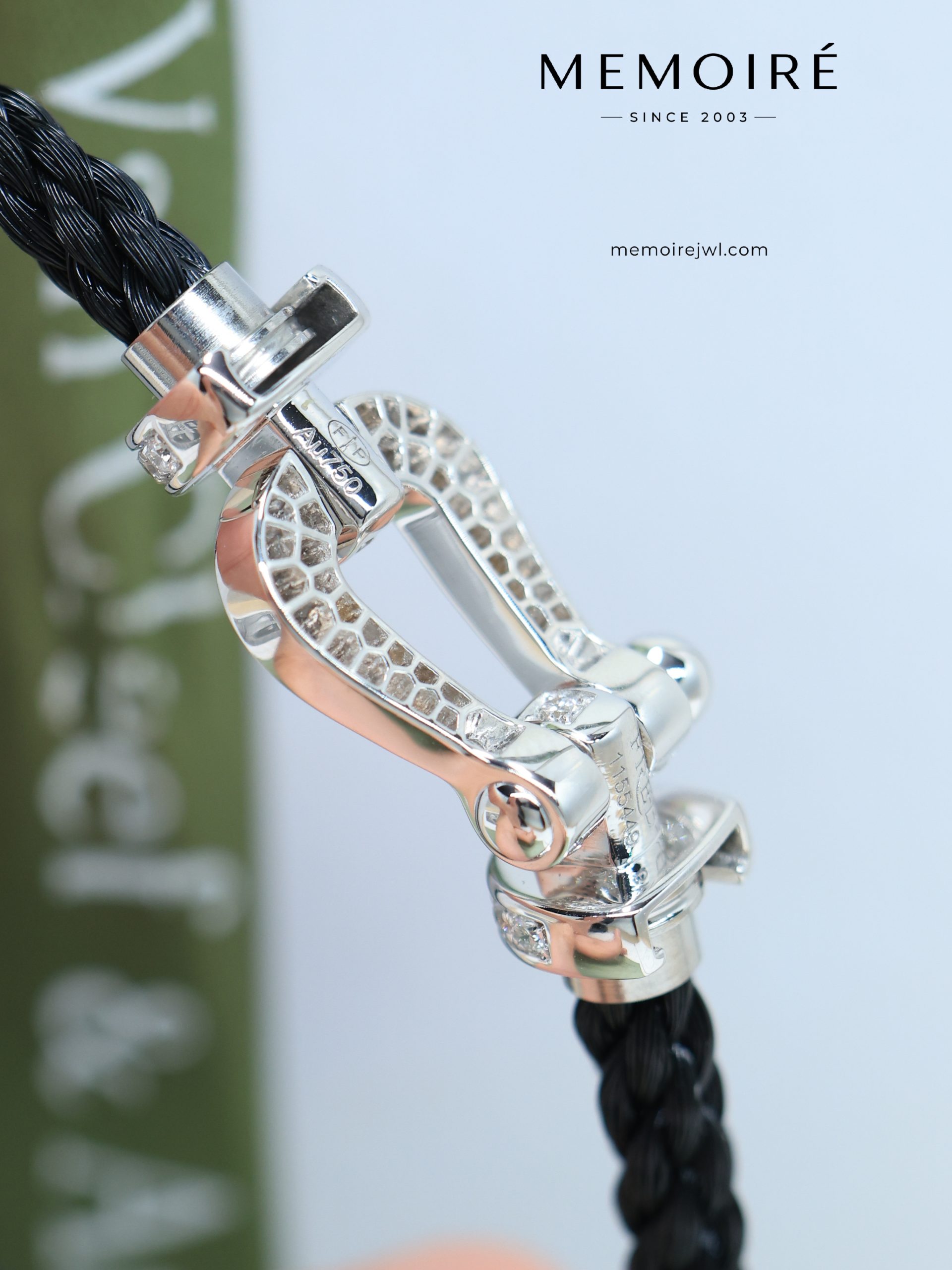 MEMOIRÉ White Gold Large Full-Pave Horseshoe Buckle Black Nylon Cord Bracelet - Image 5