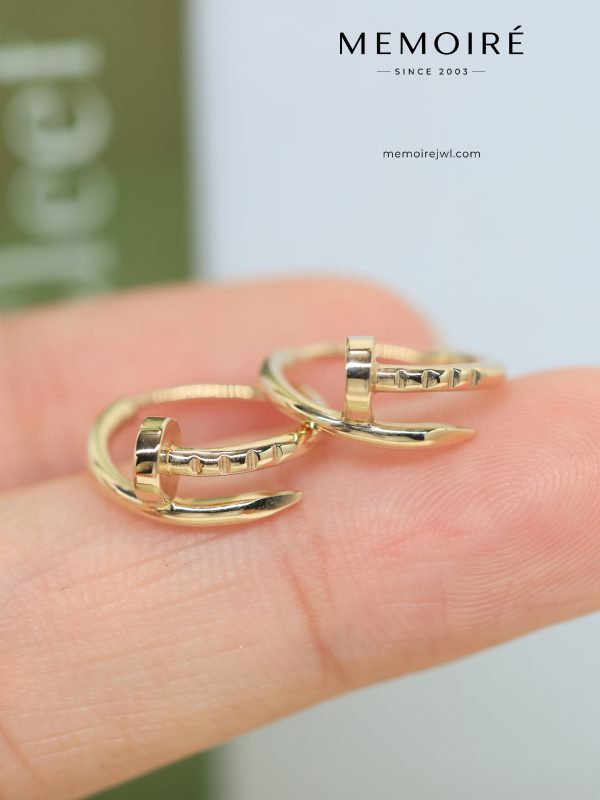 MÉMOIRÉ 18K Yellow Gold Textured Shank Nail Open Cuff Ring Pair