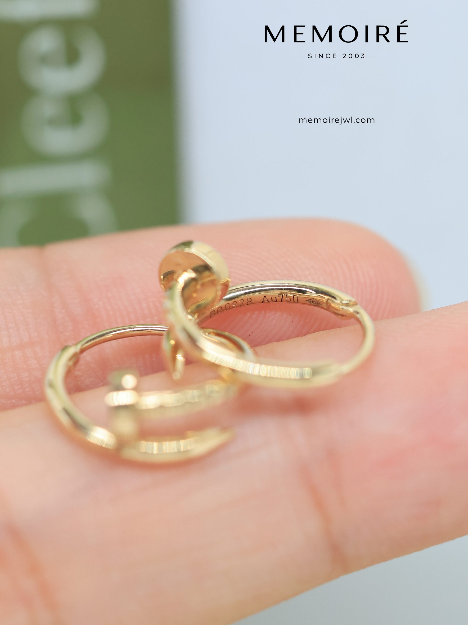 MÉMOIRÉ 18K Yellow Gold Textured Shank Nail Open Cuff Ring Pair - Image 5