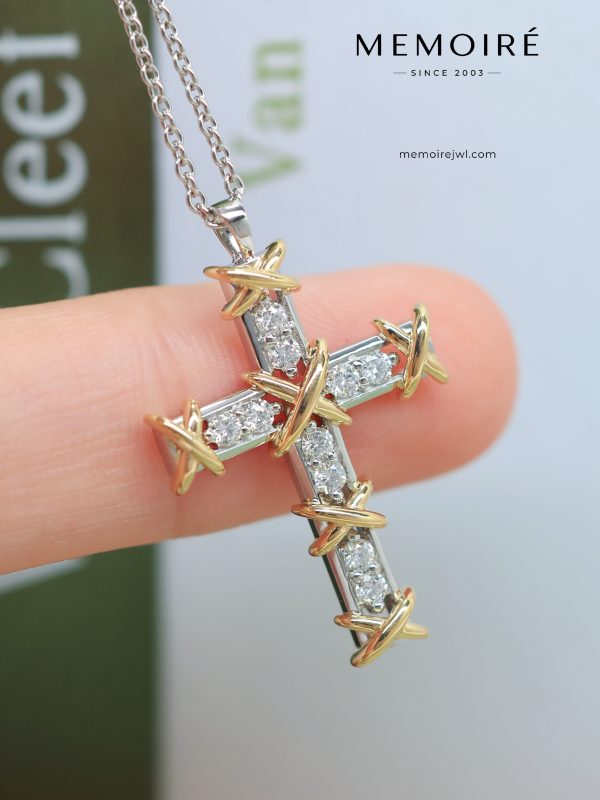 MÉMOIRÉ Two-Tone X Wrap Pave Diamond Cross Pendant Necklace