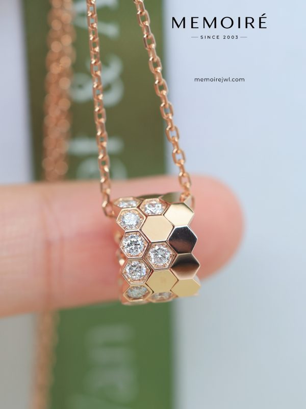MEMOIRÉ Rose Gold Medium Honeycomb Alternating Diamond Necklace