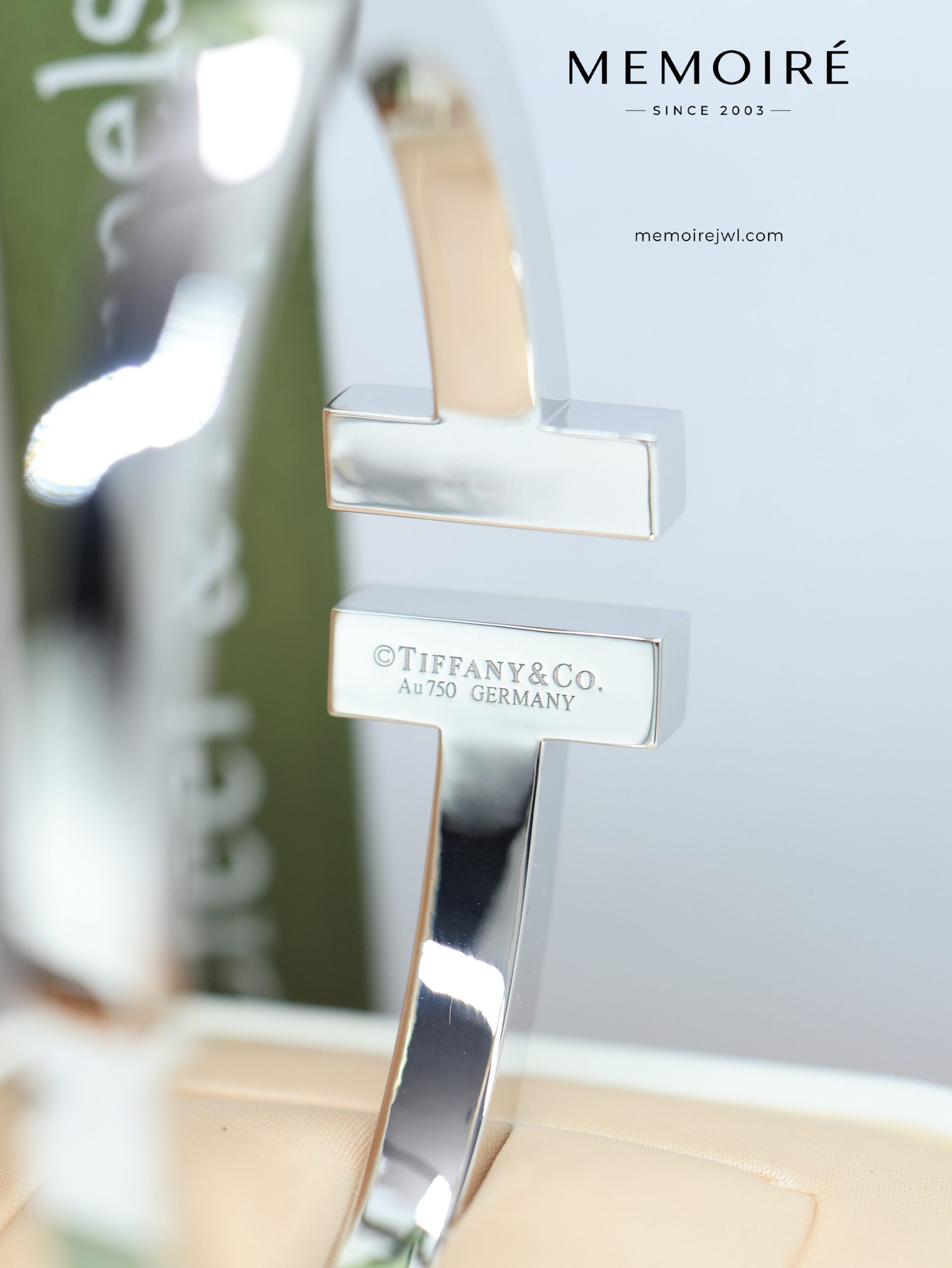 MEMOIRÉ Platinum Wide Diamond-Set Double T Bangle (Square Bangle Arm) - Image 5