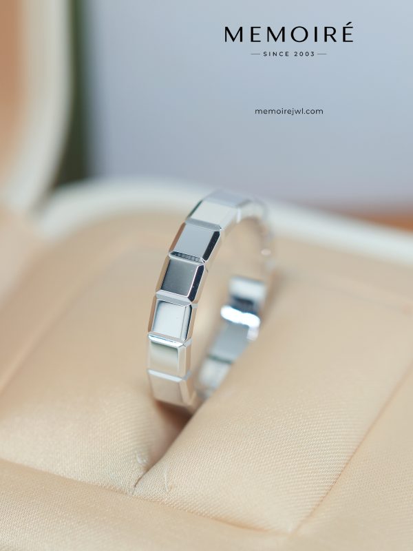 MEMOIRÉ 18K White Gold Polished Geometric Segment Stacking Ring