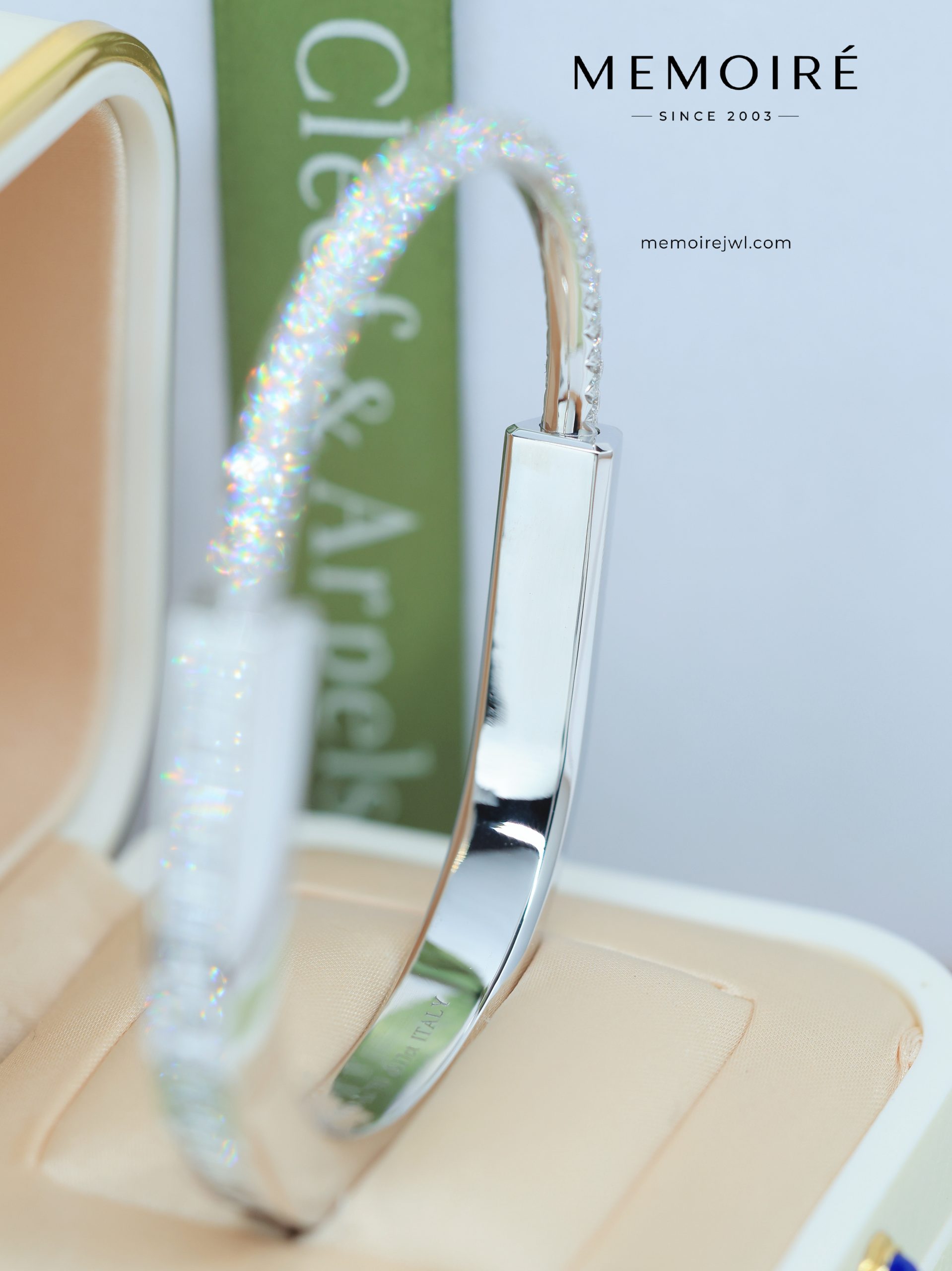 MEMOIRÉ Platinum Wide Full-Pave Diamond Lock U-Shaped Bangle (Round + Emerald-Cut Diamonds) - Image 3