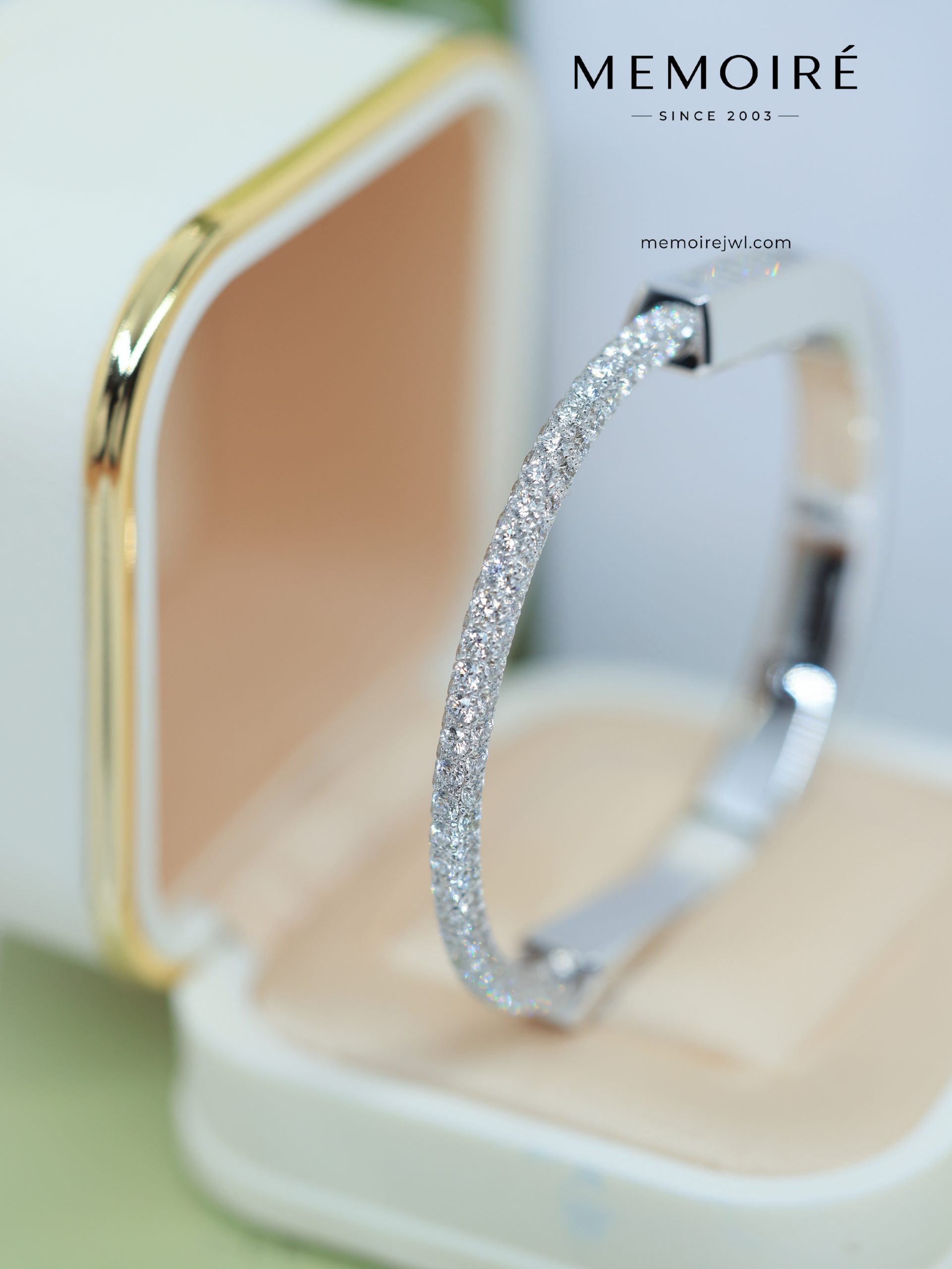 MEMOIRÉ Platinum Wide Full-Pave Diamond Lock U-Shaped Bangle (Round + Emerald-Cut Diamonds) - Image 5