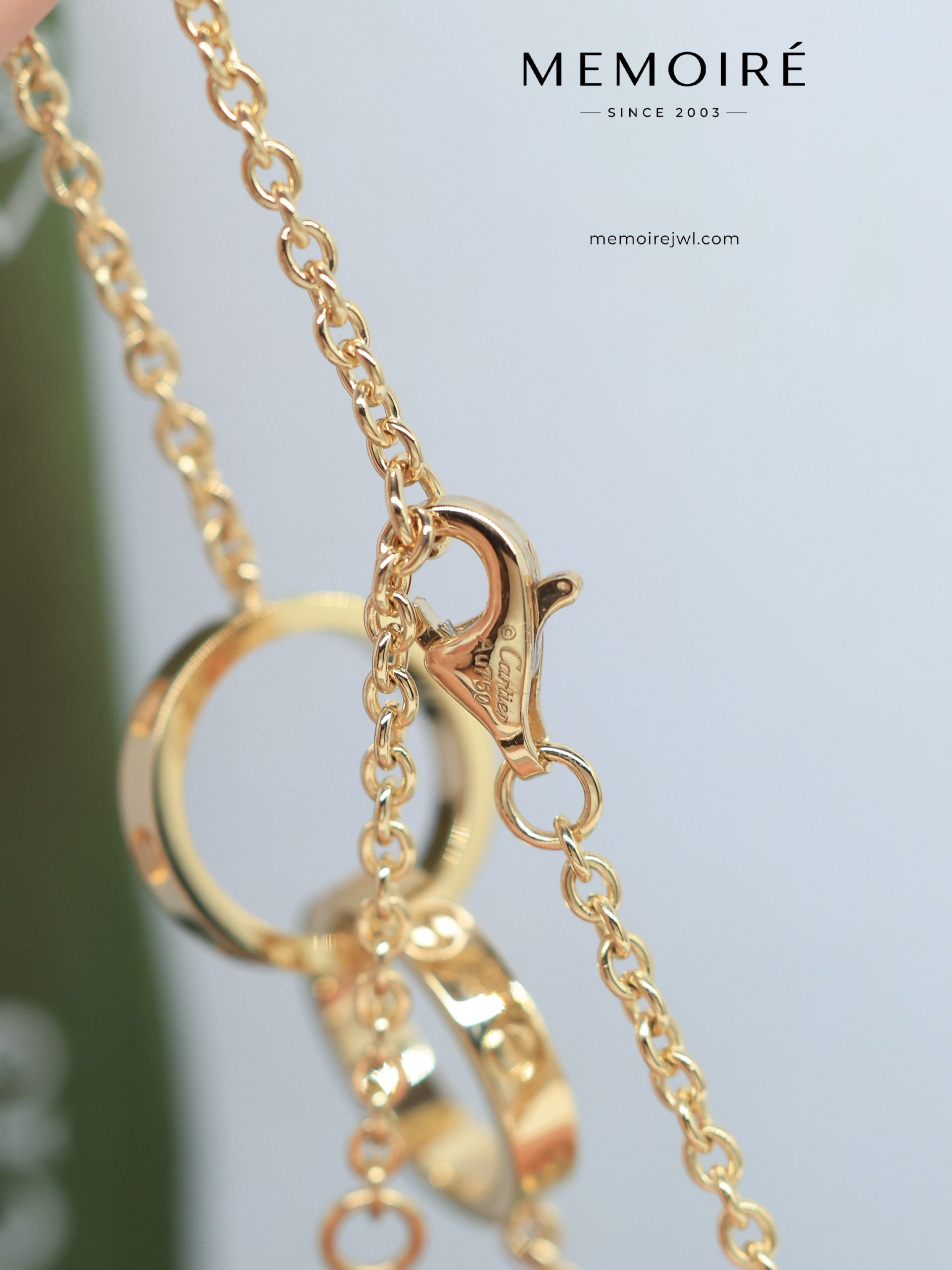 MÉMOIRÉ 18K Gold Double Open Circle Screw Necklace - Image 4