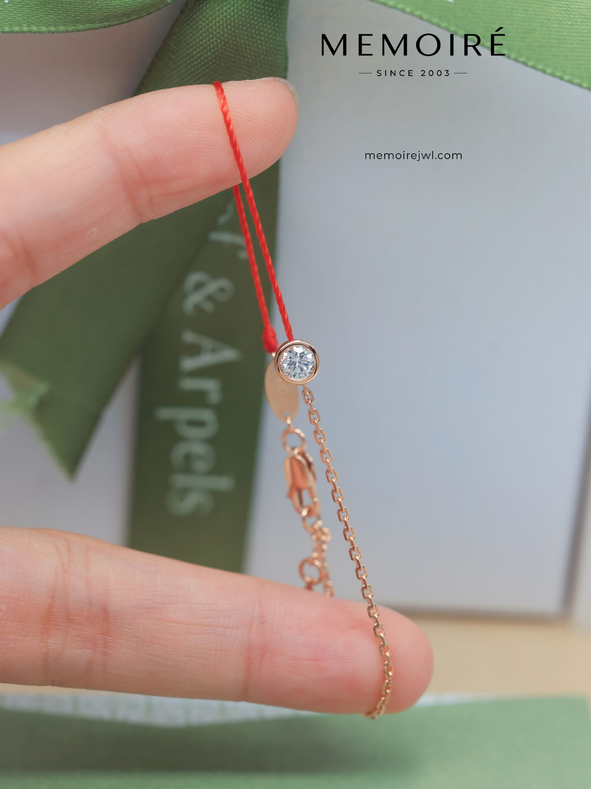 MEMOIRÉ Rose Gold 0.10ct Diamond Red String Bracelet - Image 2