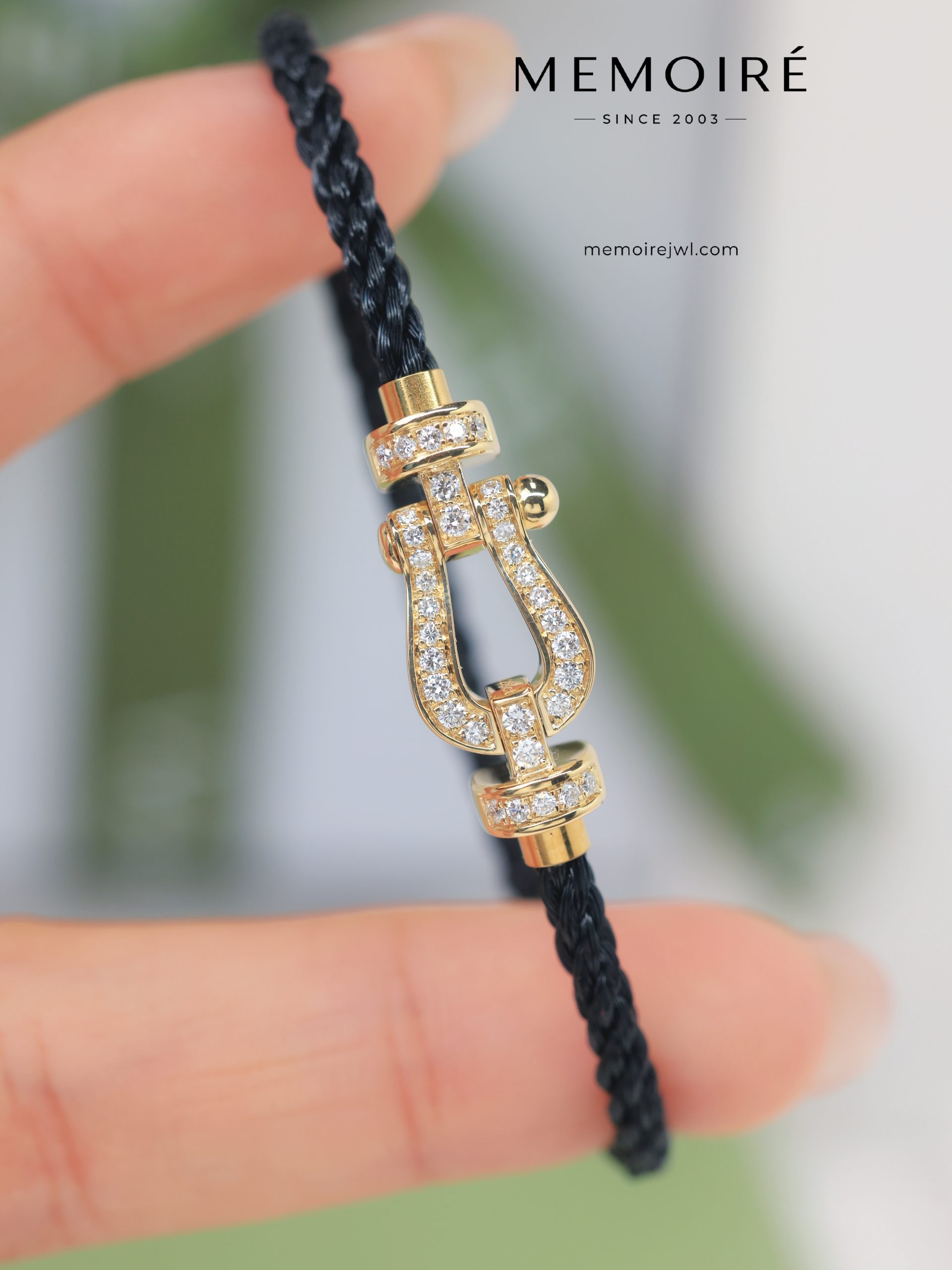 MEMOIRÉ Yellow Gold Medium Full-Pave Horseshoe Buckle Black Nylon Cord Bracelet