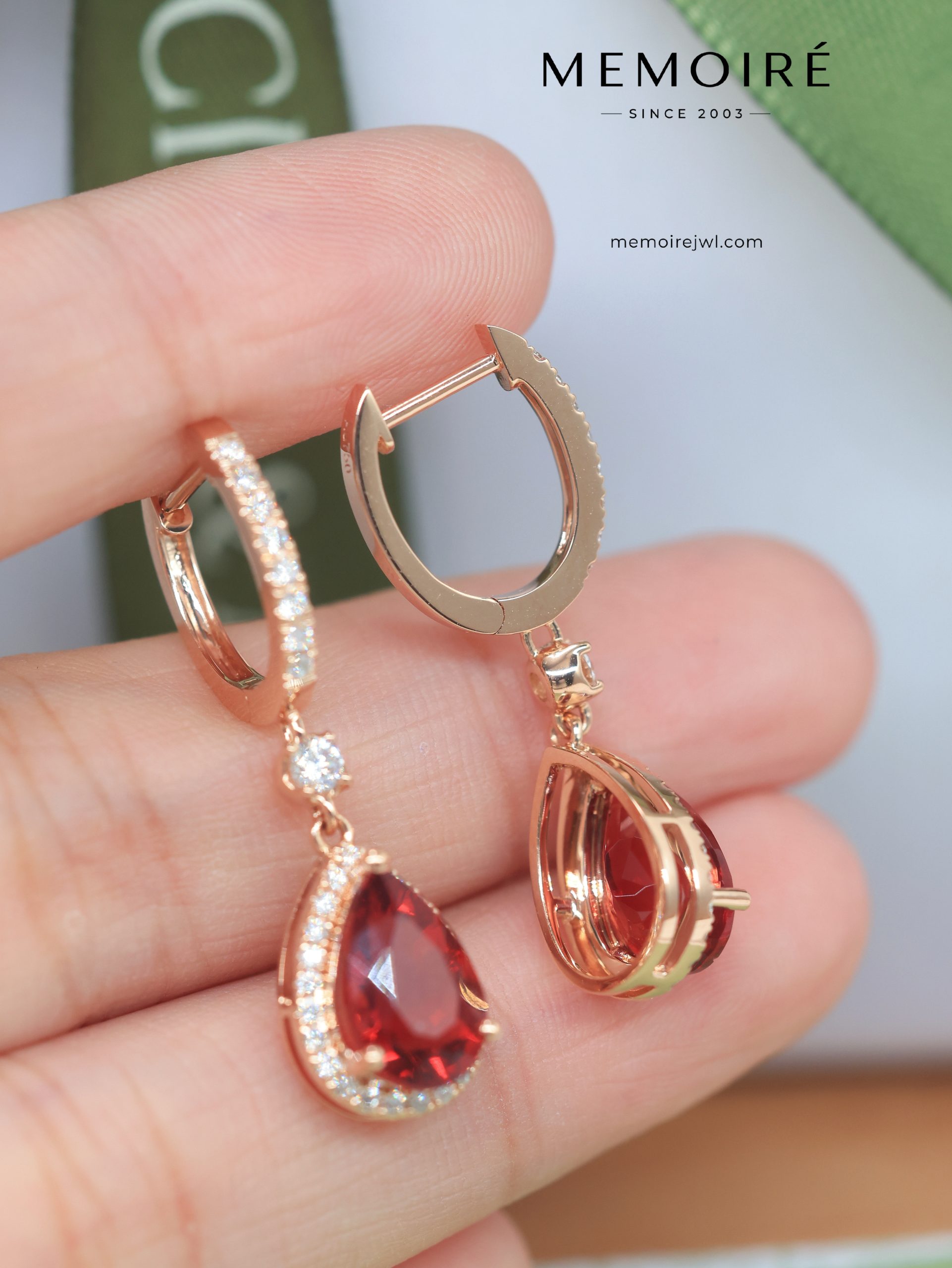 MÉMOIRÉ 18K Rose Gold Pear Shape Garnet Halo Drop Dangle Earrings - Image 4