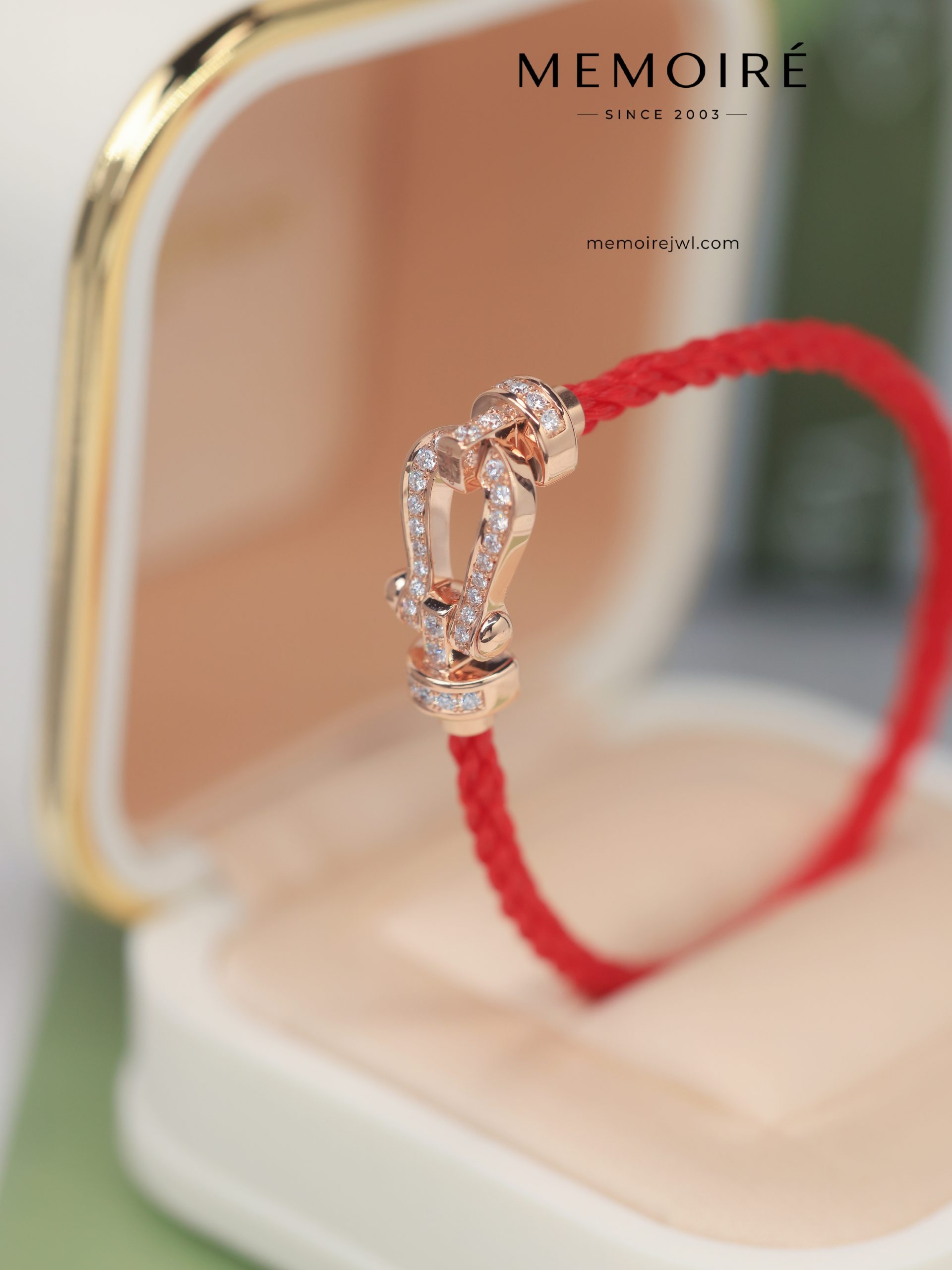 MEMOIRÉ Rose Gold Medium Full-Pave Horseshoe Buckle Red Nylon Cord Bracelet - Image 3
